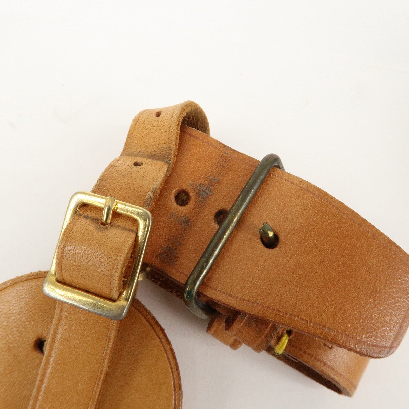 Louis Vuitton Set of 20 Name Tag & Poignet Leather Beige Used