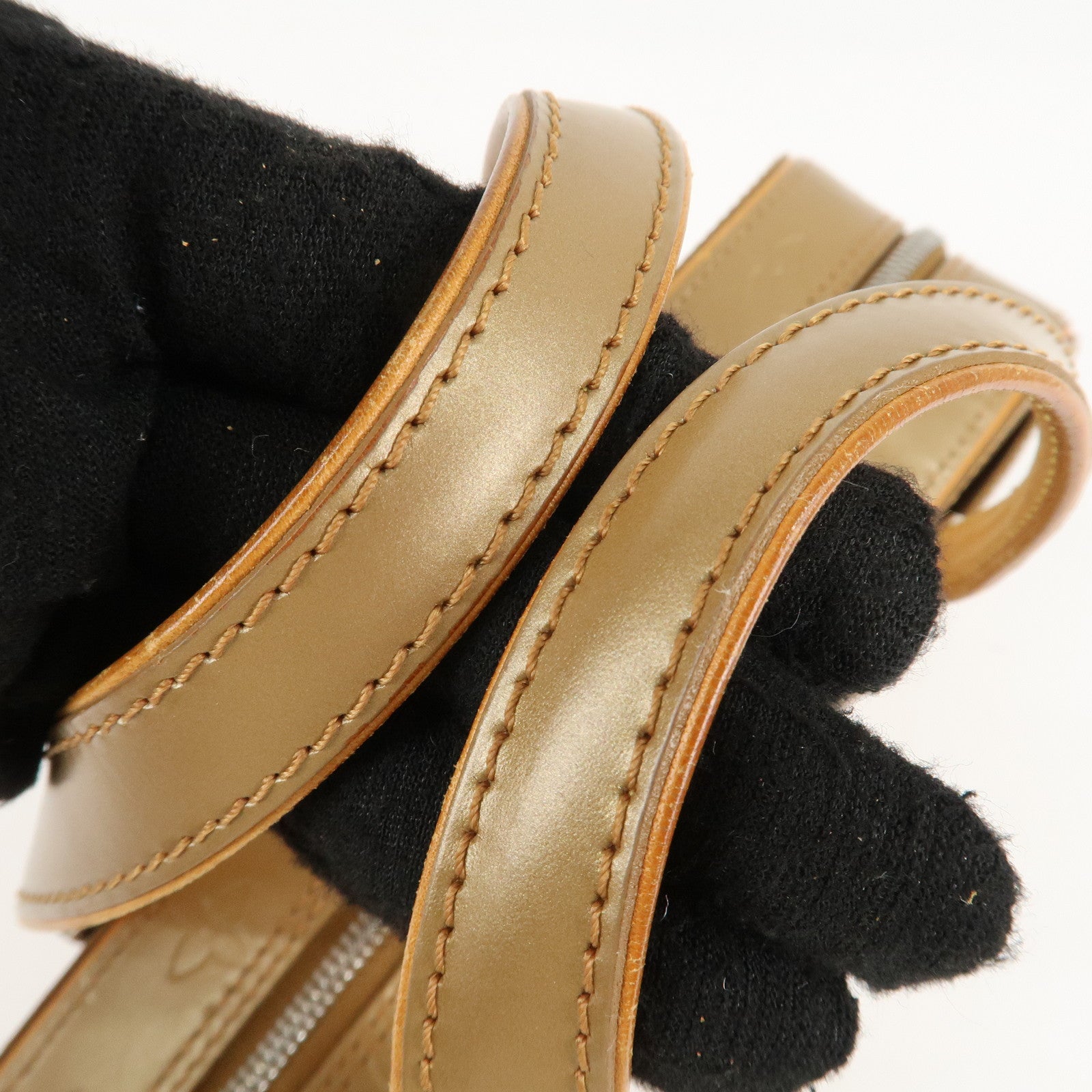 Louis Vuitton Monogram Matte Shelton Hand Bag Ambre M55177 Used