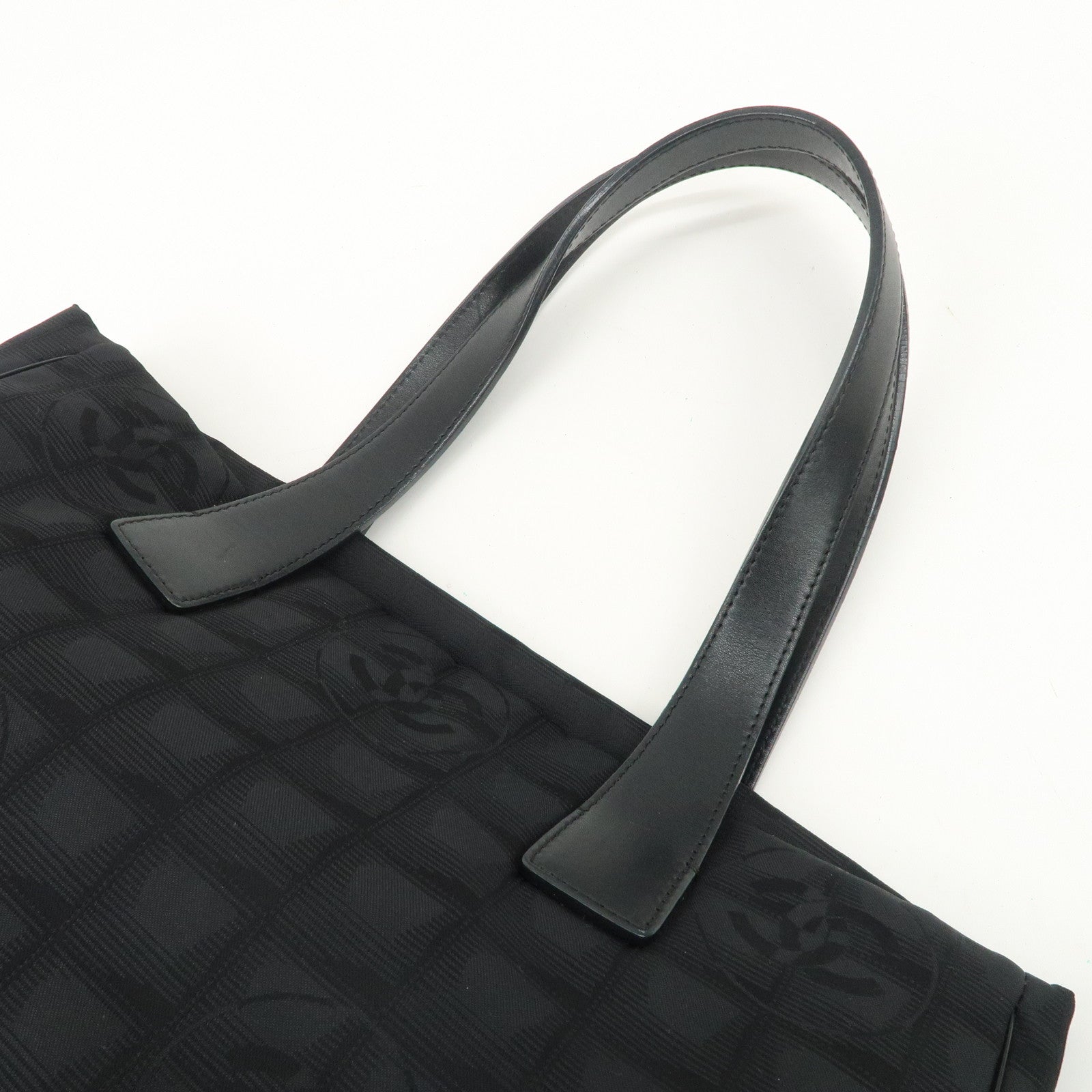 CHANEL New Travel Line Nylon Jacquard Leather Tote Bag A15991 Used