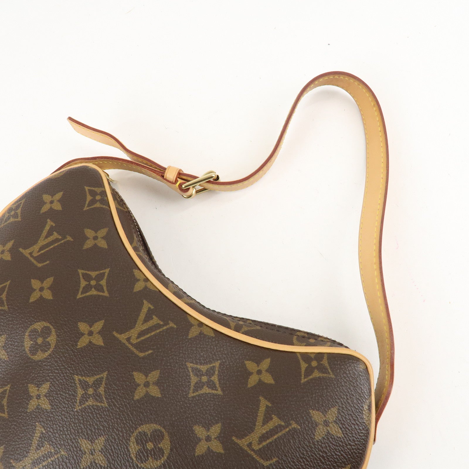 Louis Vuitton Monogram Pochette Croissant Shoulder Bag M51510 Used