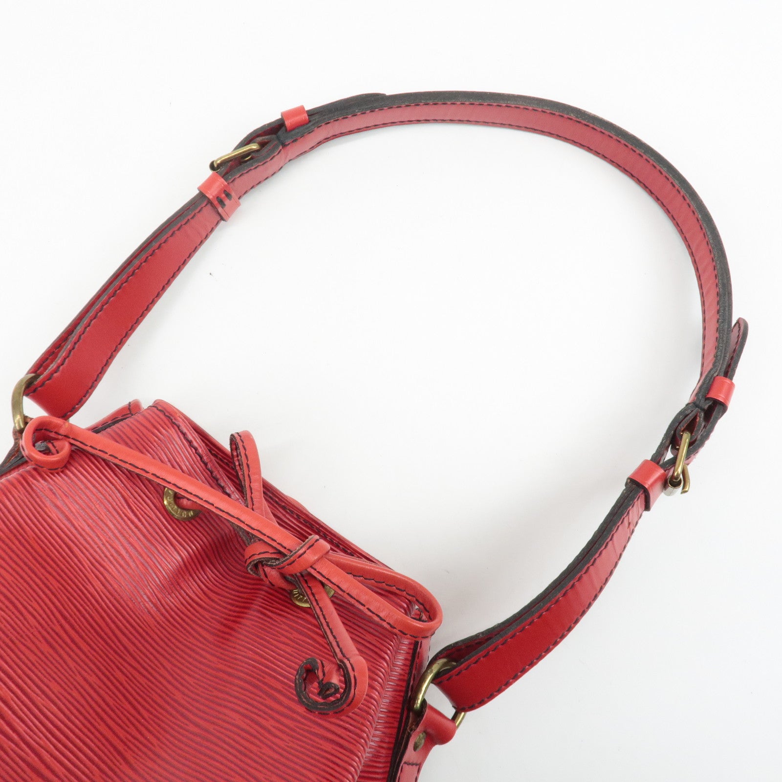Louis Vuitton Epi Noe Shoulder Bag Castilian Red M44007 Used