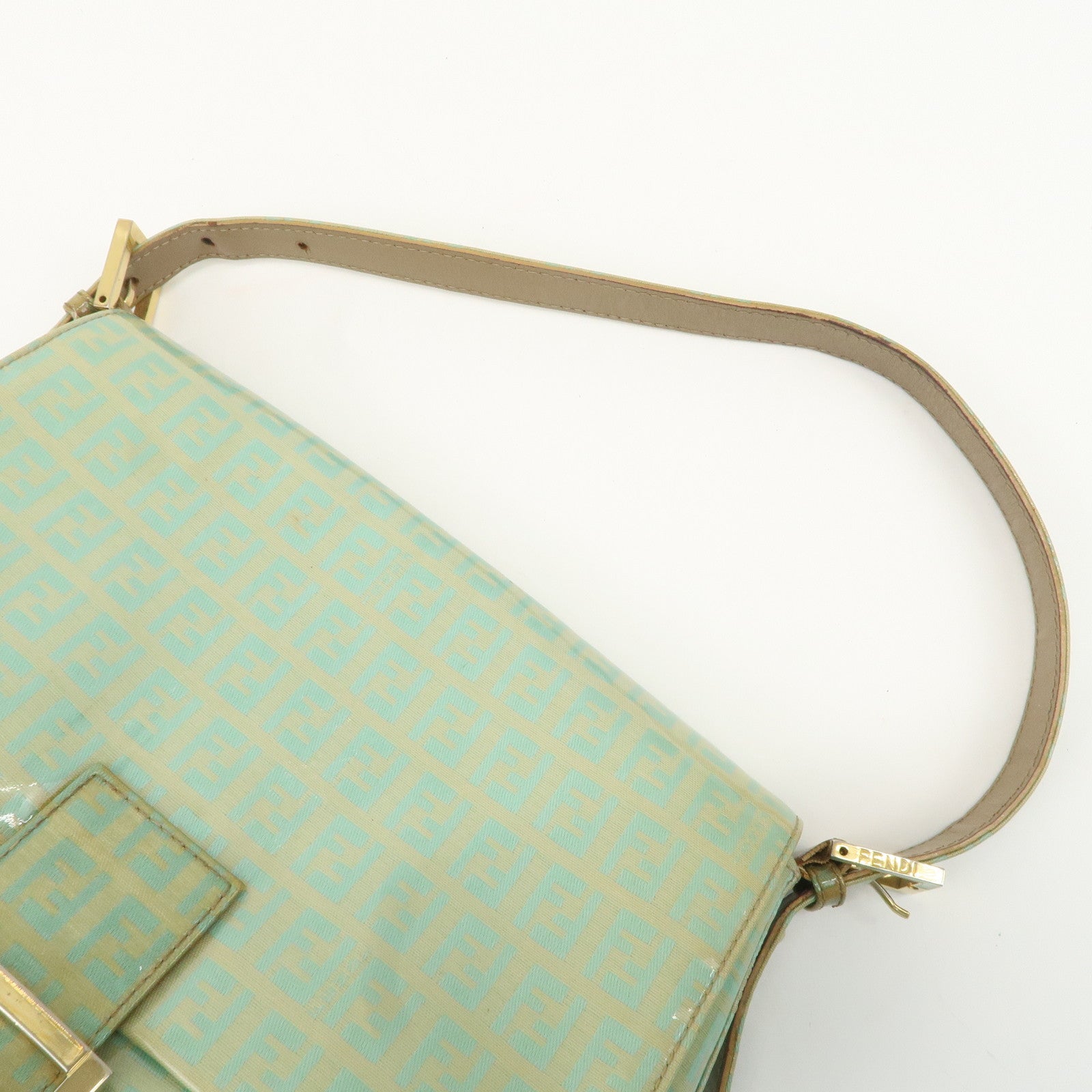 FENDI Zucchino Patent Leather Shoulder bag Beige Light Green Used