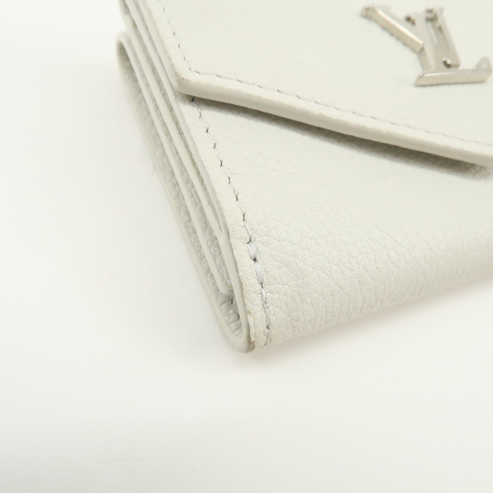 Louis Vuitton Portefeuille Lock Mini Wallet White M68482 Used