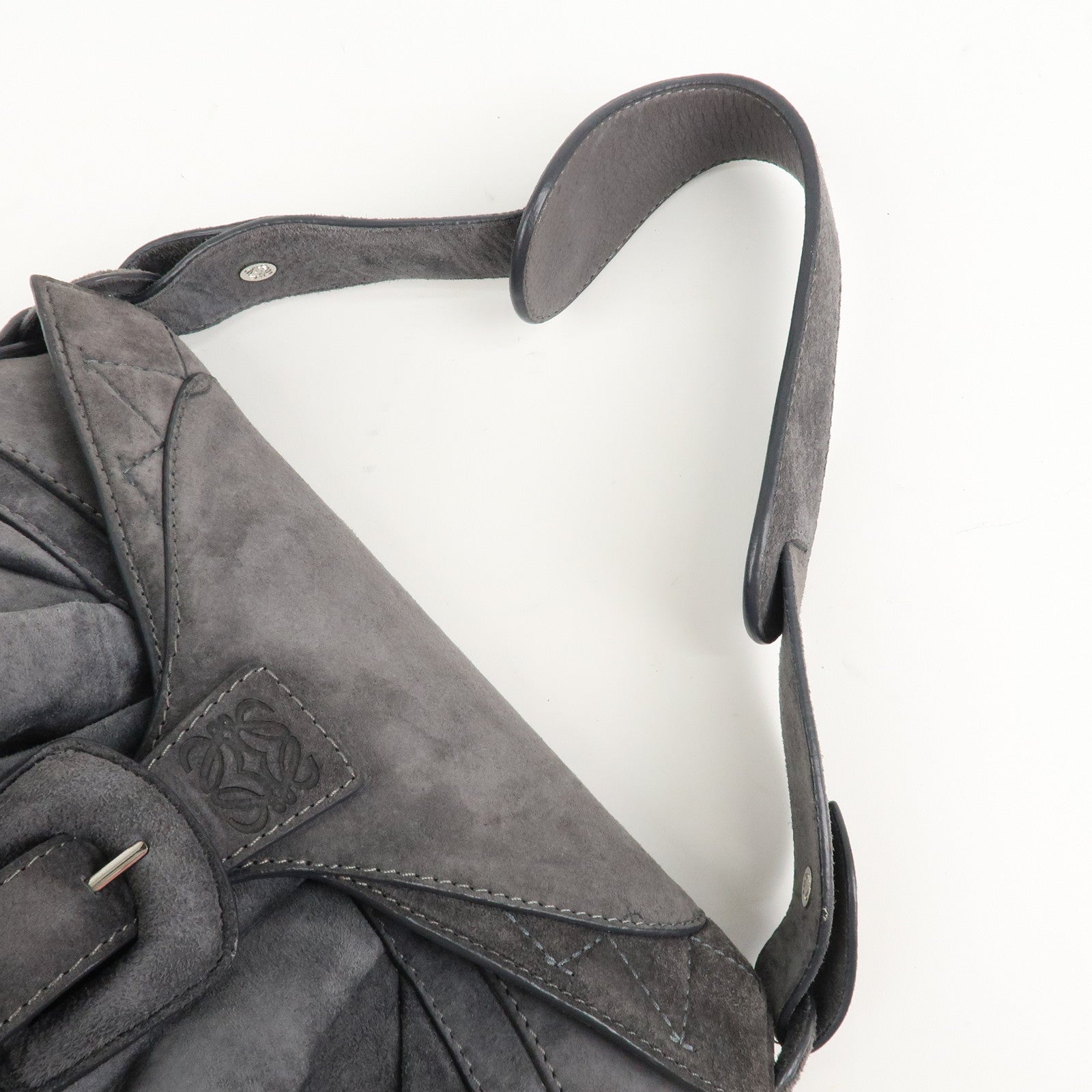 LOEWE Anagram Suede Leather Shoulder Bag Hand Bag Gray Used