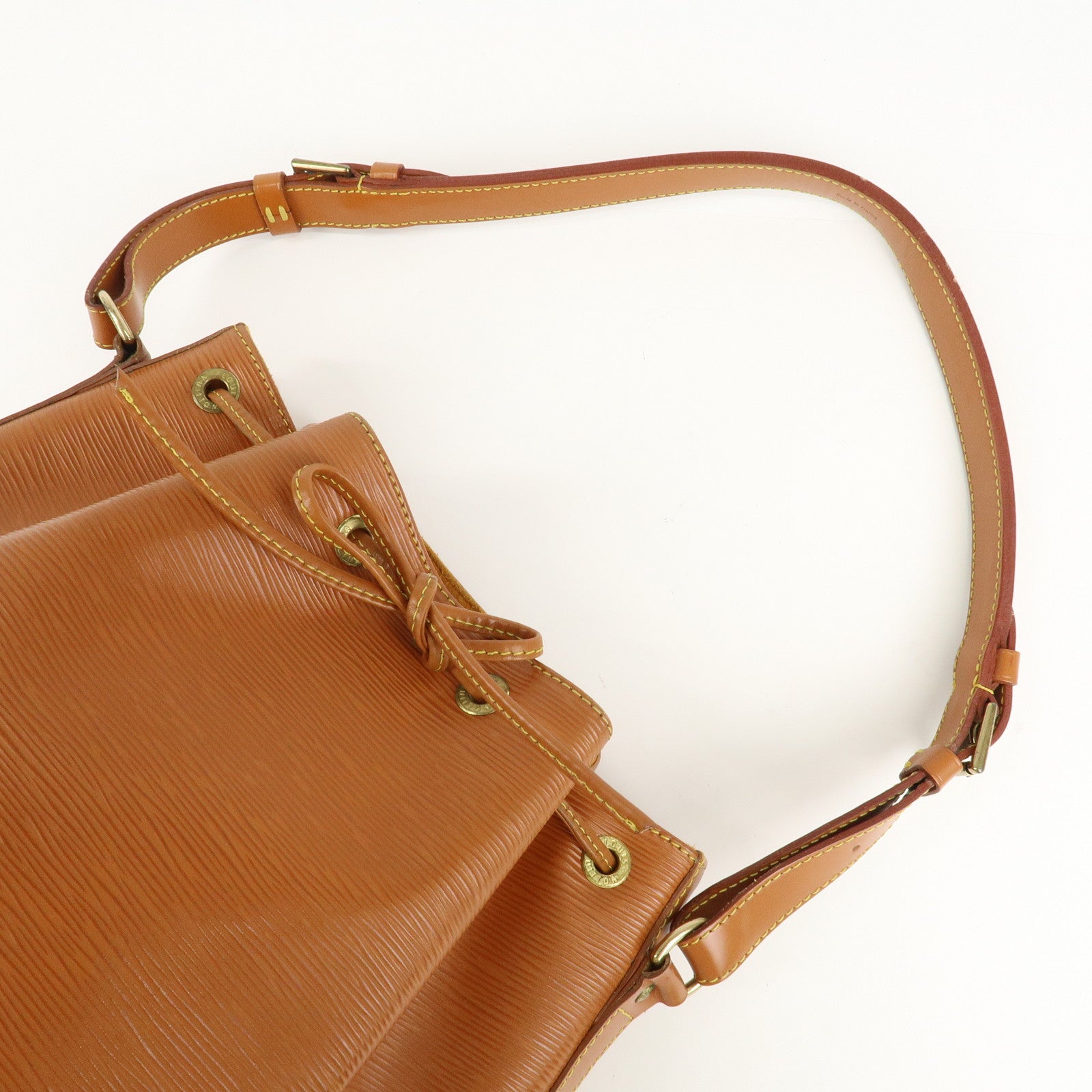 Louis Vuitton Epi Petit Noe Shoulder Bag Zipang Gold M44108 Used