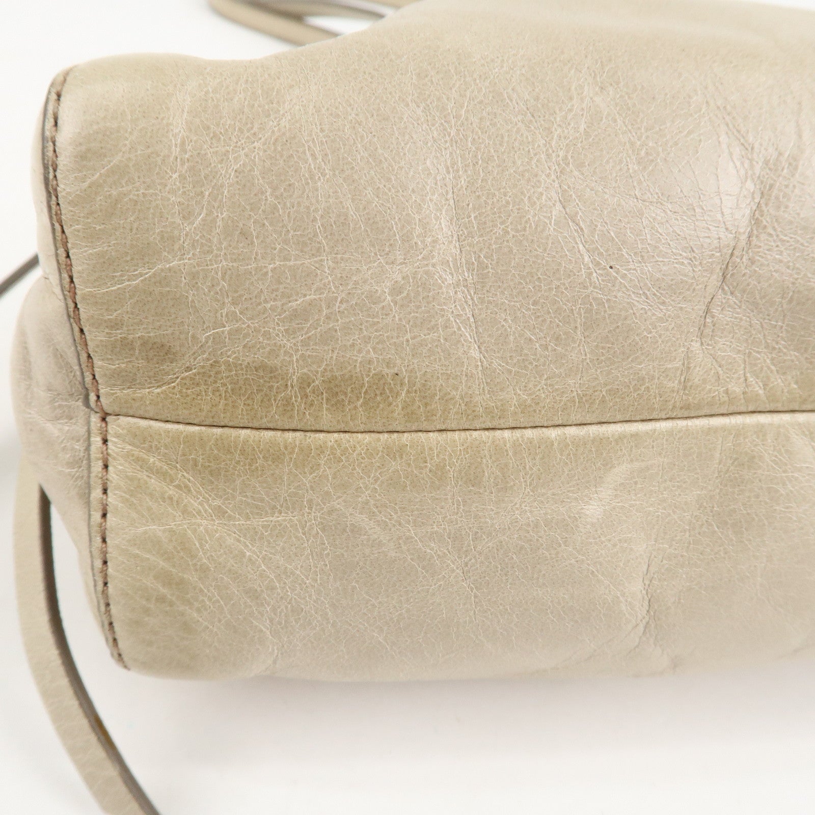 MIU MIU Leather Shoulder Bag Crossbody Bag Ivory Used