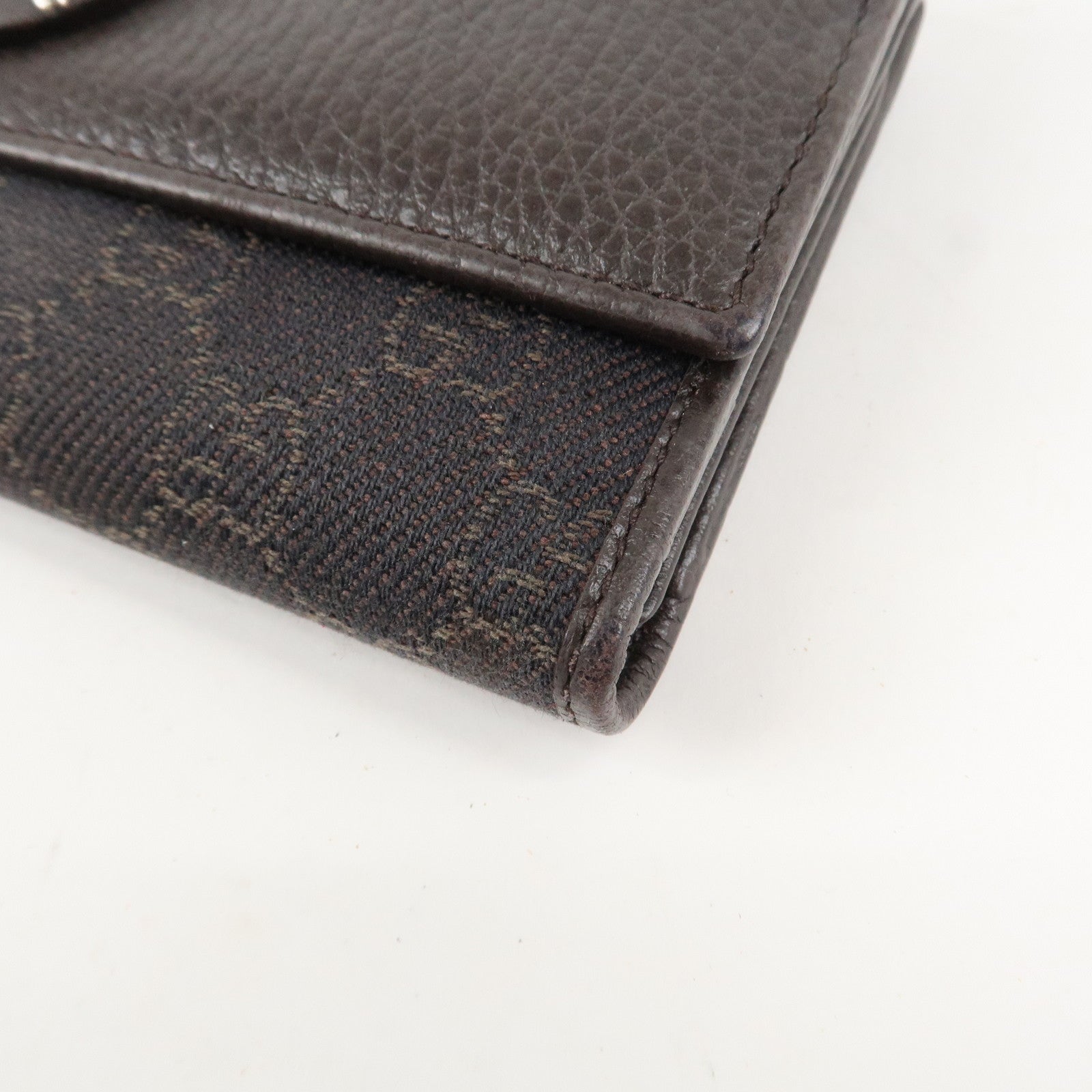 GUCCI Interlocking G GG Canvas Leather Studs Bifold Wallet 231843 Used