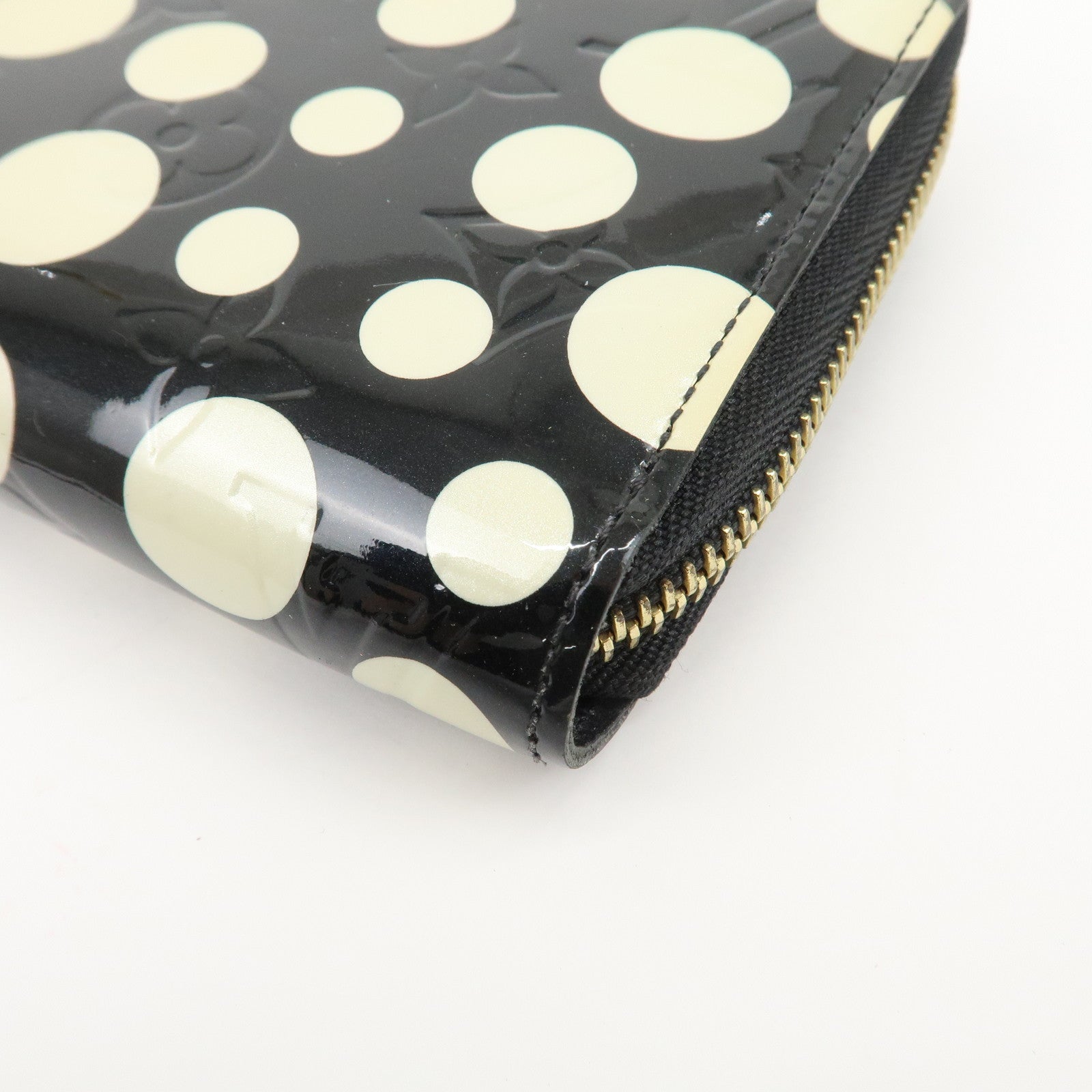 Louis Vuitton Monogram Dots Yayoi Kusama Zippy Wallet M91573 Used