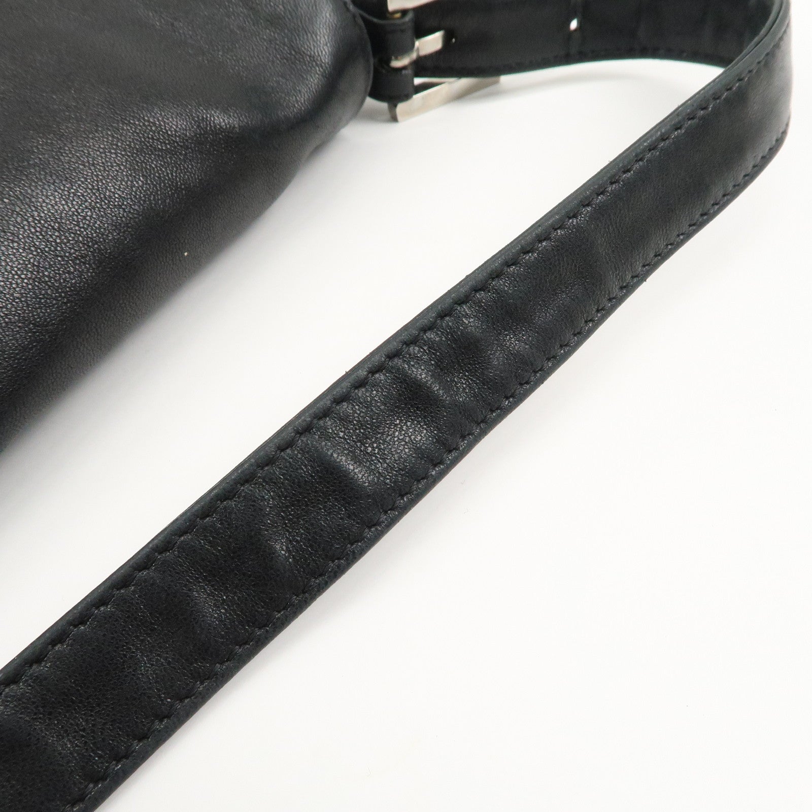 FENDI Mamma Baguette Leather Shoulder Bag Hand Bag Black 26424 Used