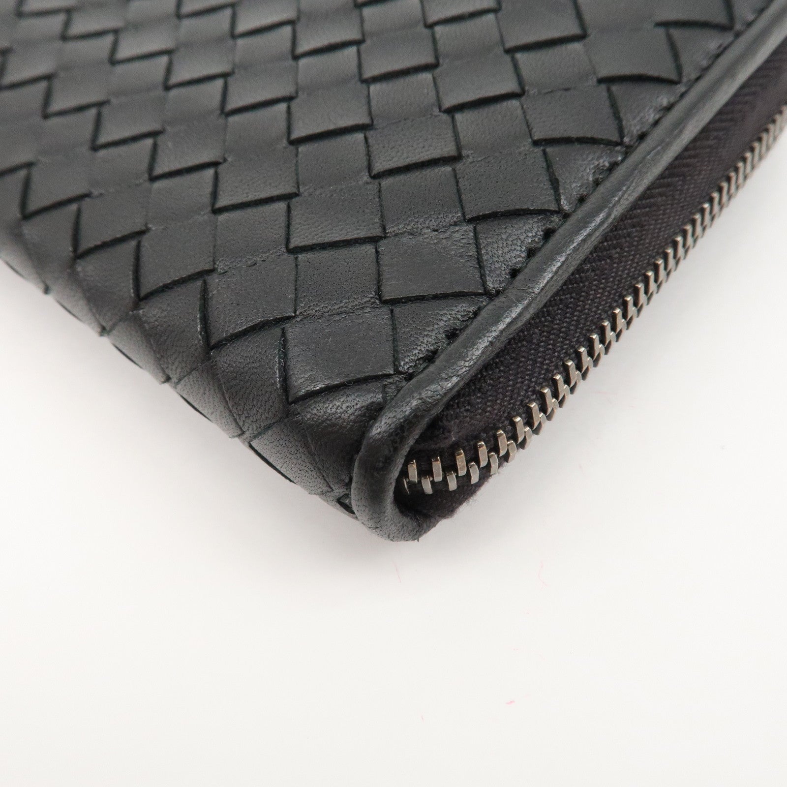 BOTTEGA VENETA Intrecciato Leather Round Zipper Long Wallet 114076 Used