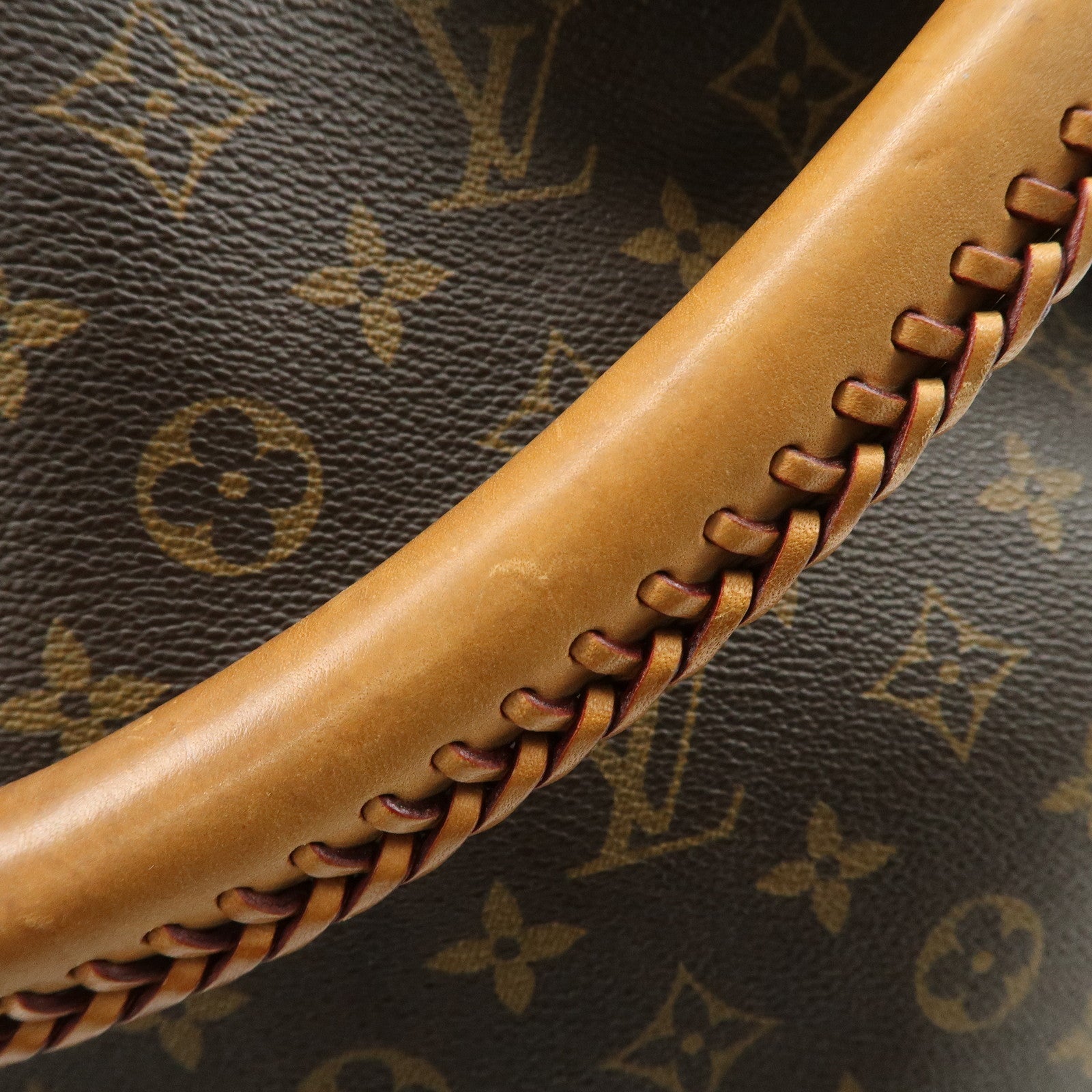 Louis Vuitton Monogram Artsy MM Shoulder Bag M40249 Used