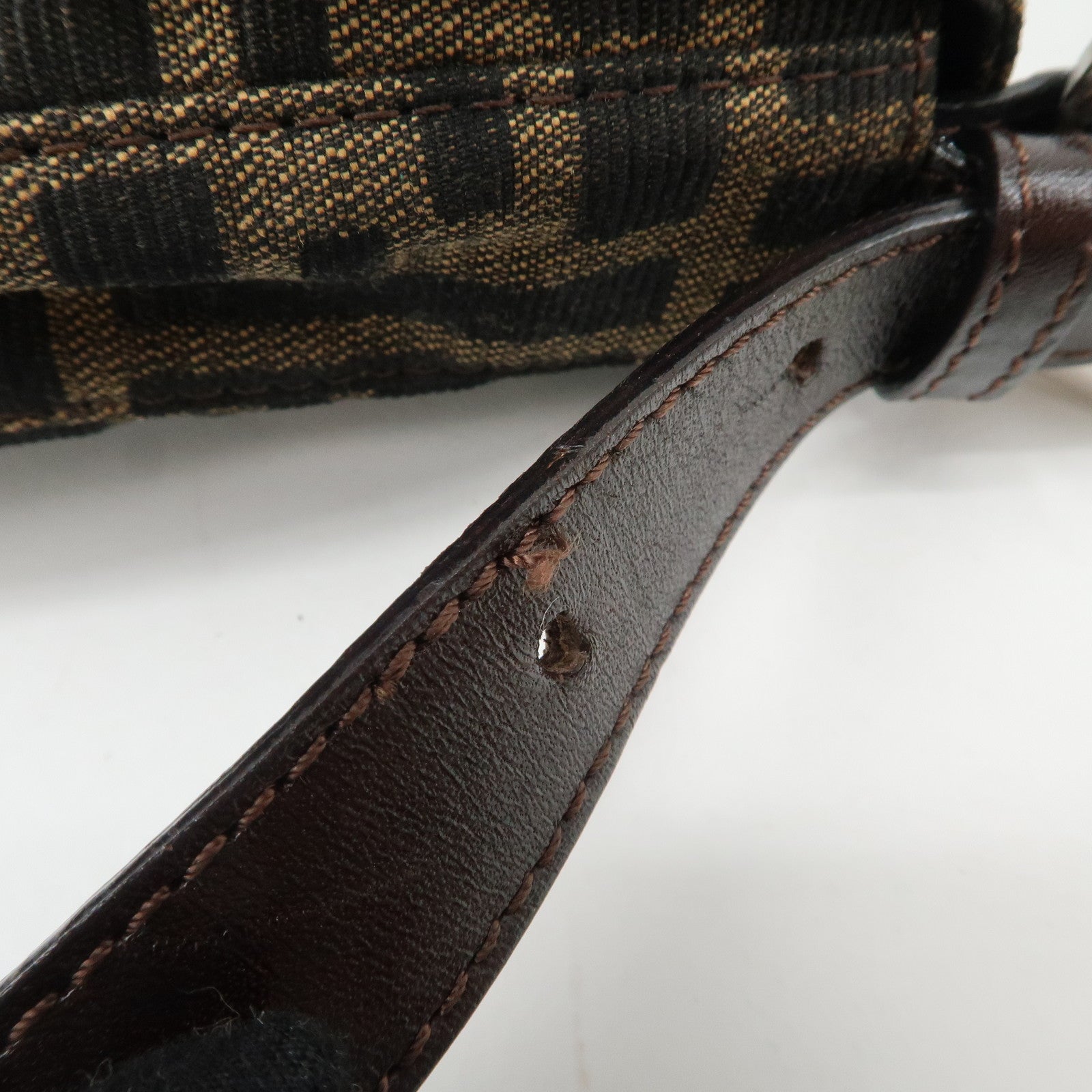 FENDI Mamma Baguette Zucca Canvas Leather Shoulder Bag 26424 Used