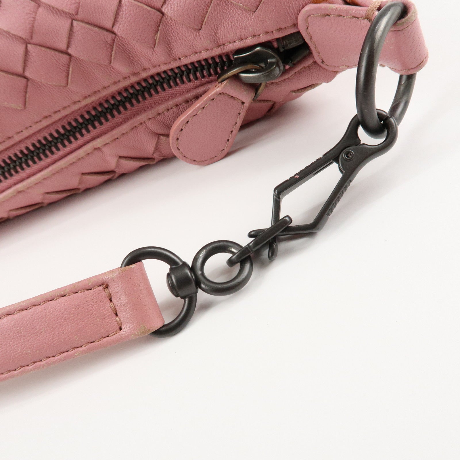 BOTTEGA VENETA Intrecciato Leather Shoulder Bag Pink Used