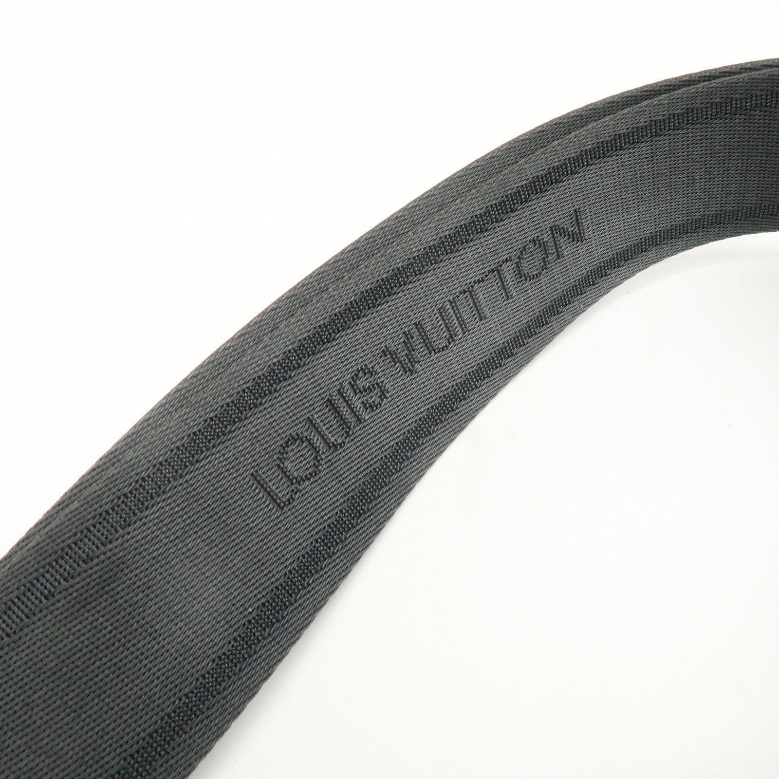 Louis Vuitton Taiga Milo Shoulder Bag Crossbody Bag Glacier M32631 Used