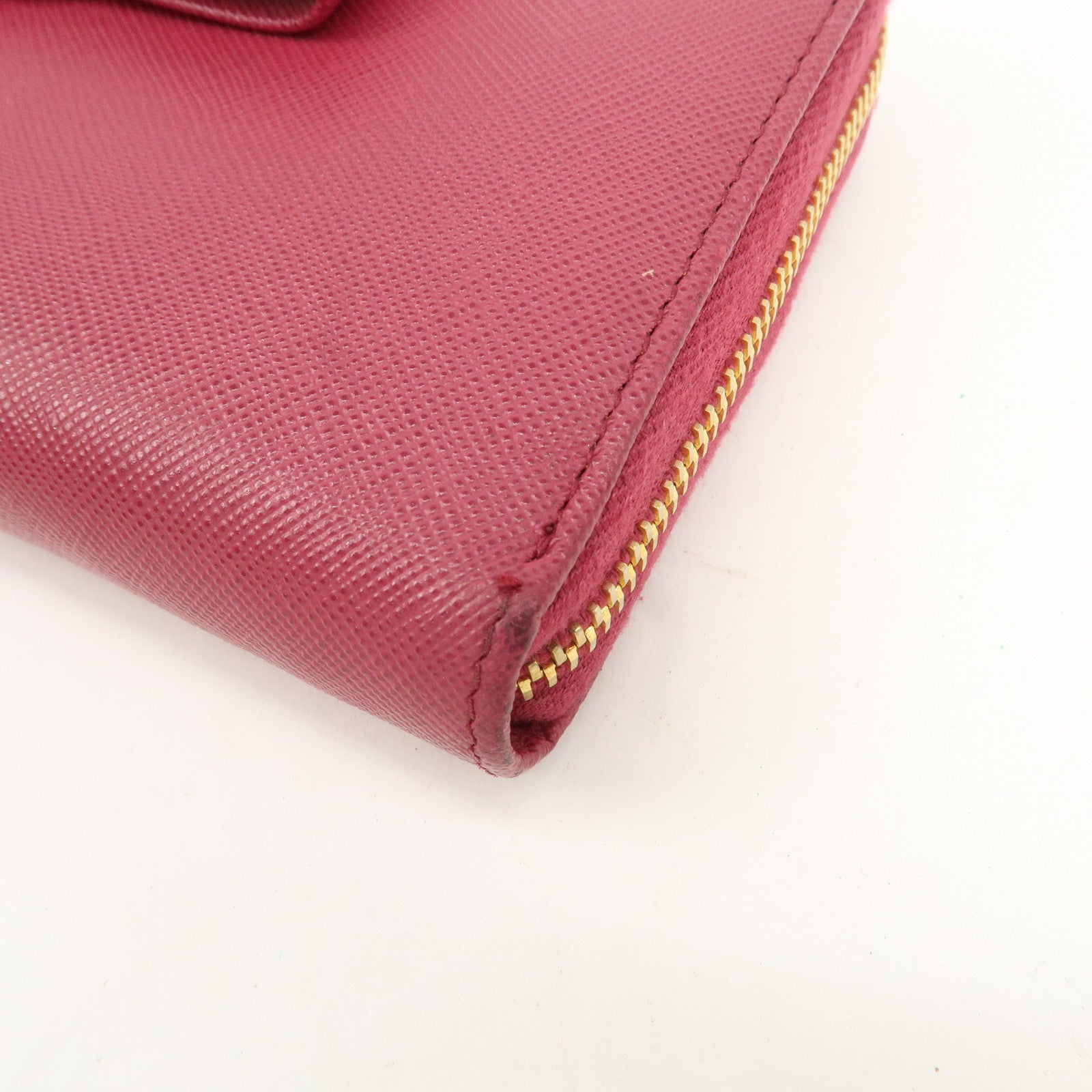 PRADA Logo Saffiano Leather Round Zipper Long Wallet Pink 1M0506 Used