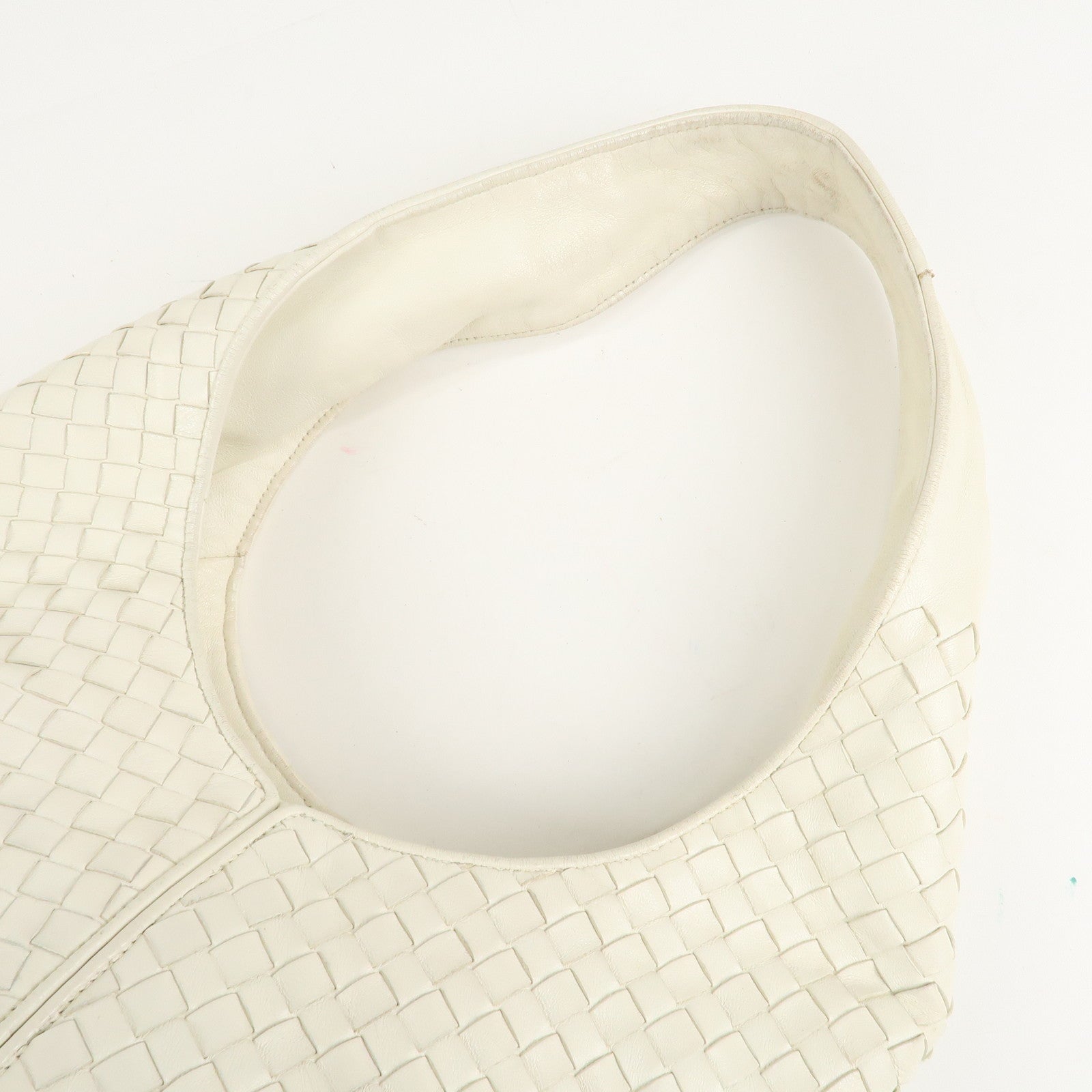 BOTTEGA VENETA Intrecciato Leather Shoulder Bag White 145552 Used