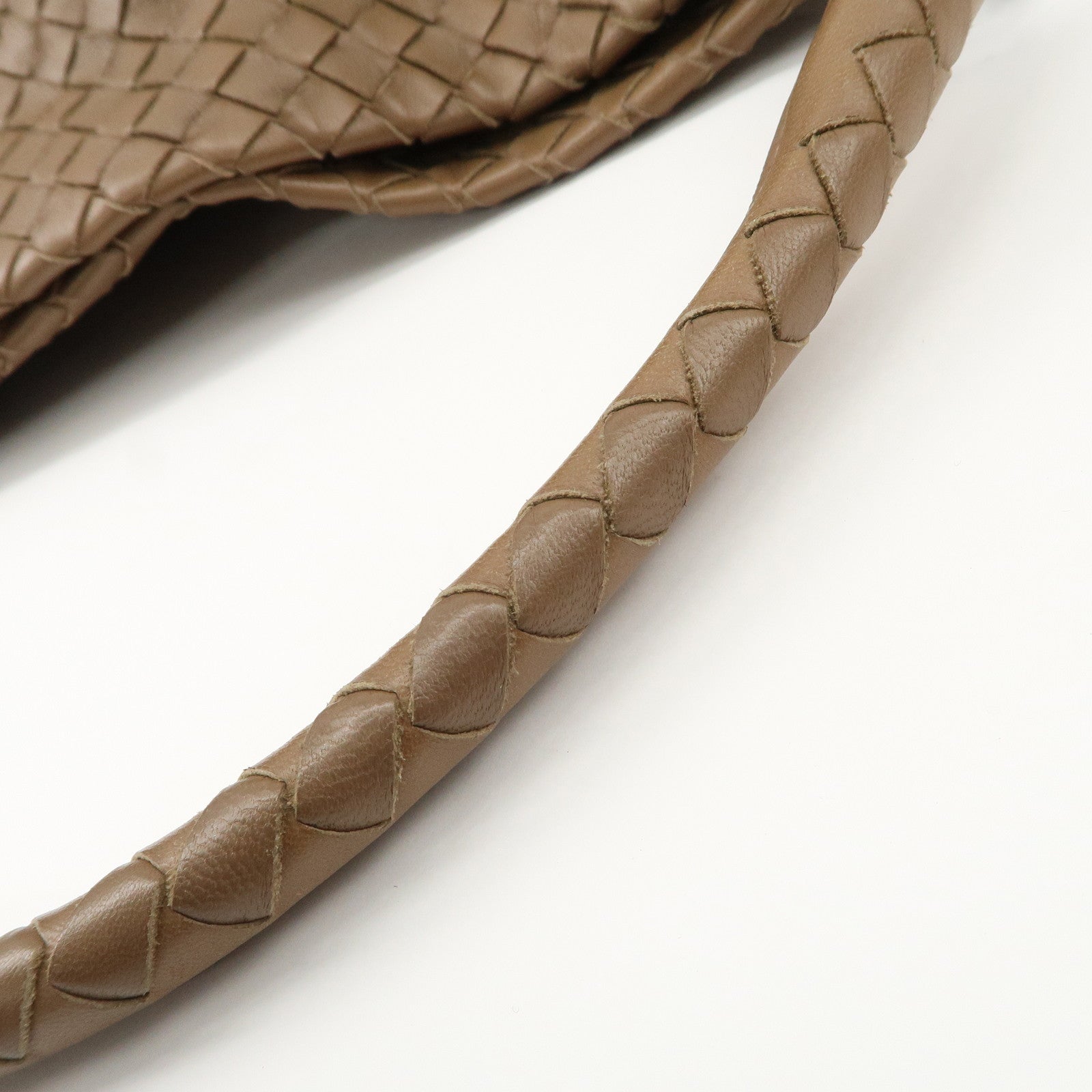 BOTTEGA VENETA Intrecciato Leather Shoulder Bag Brown Used