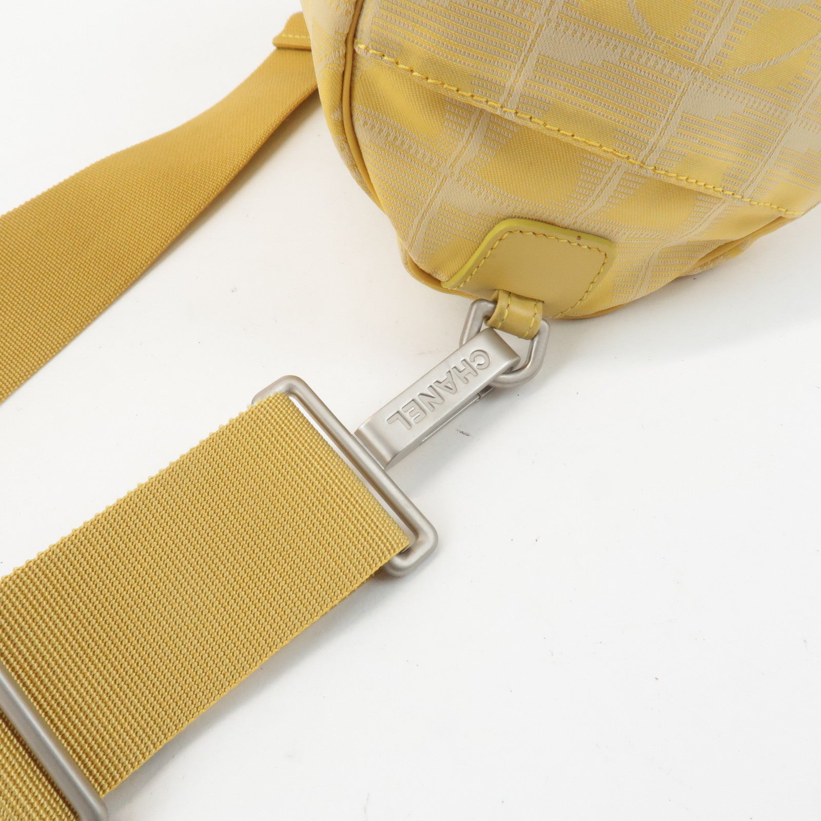 CHANEL New Travel Line Nylon Jacquard Leather Shoulder Bag A17669 Used