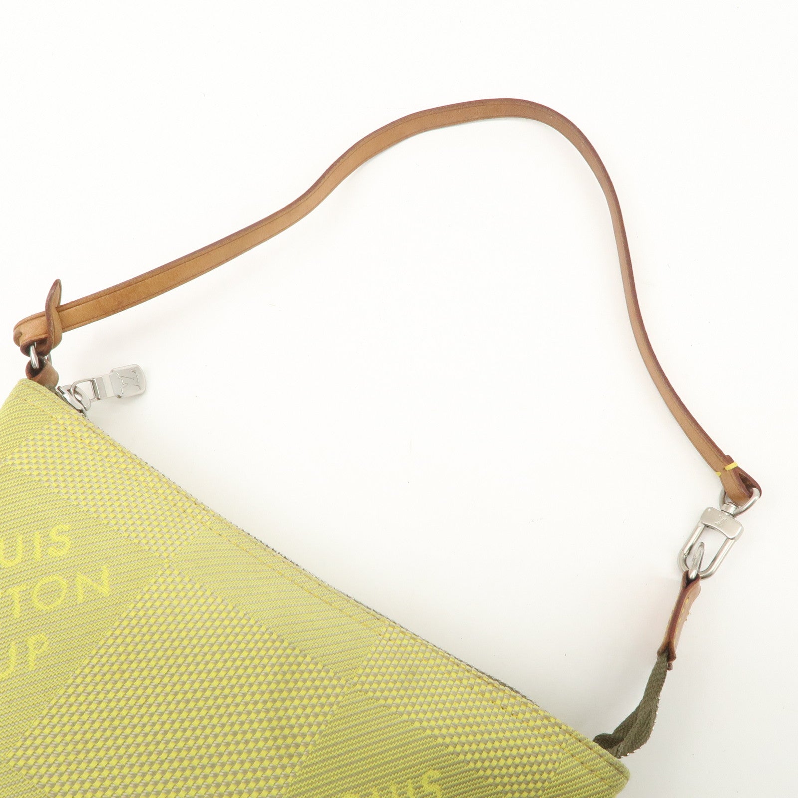 Louis Vuitton Damier Geant Volunteer Pouch Lime Yellow Used