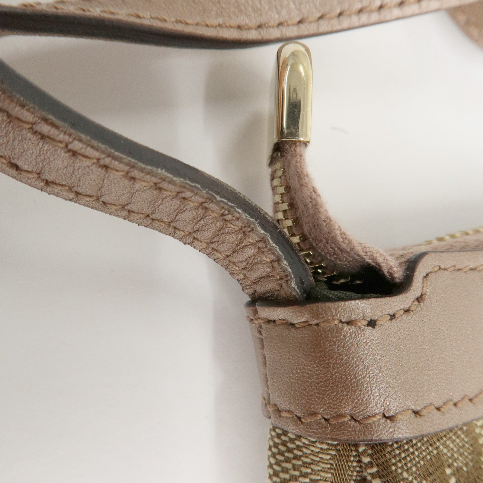 GUCCI Lovely GG Canvas Leather Shoulder Bag Beige Pink 256899 Used