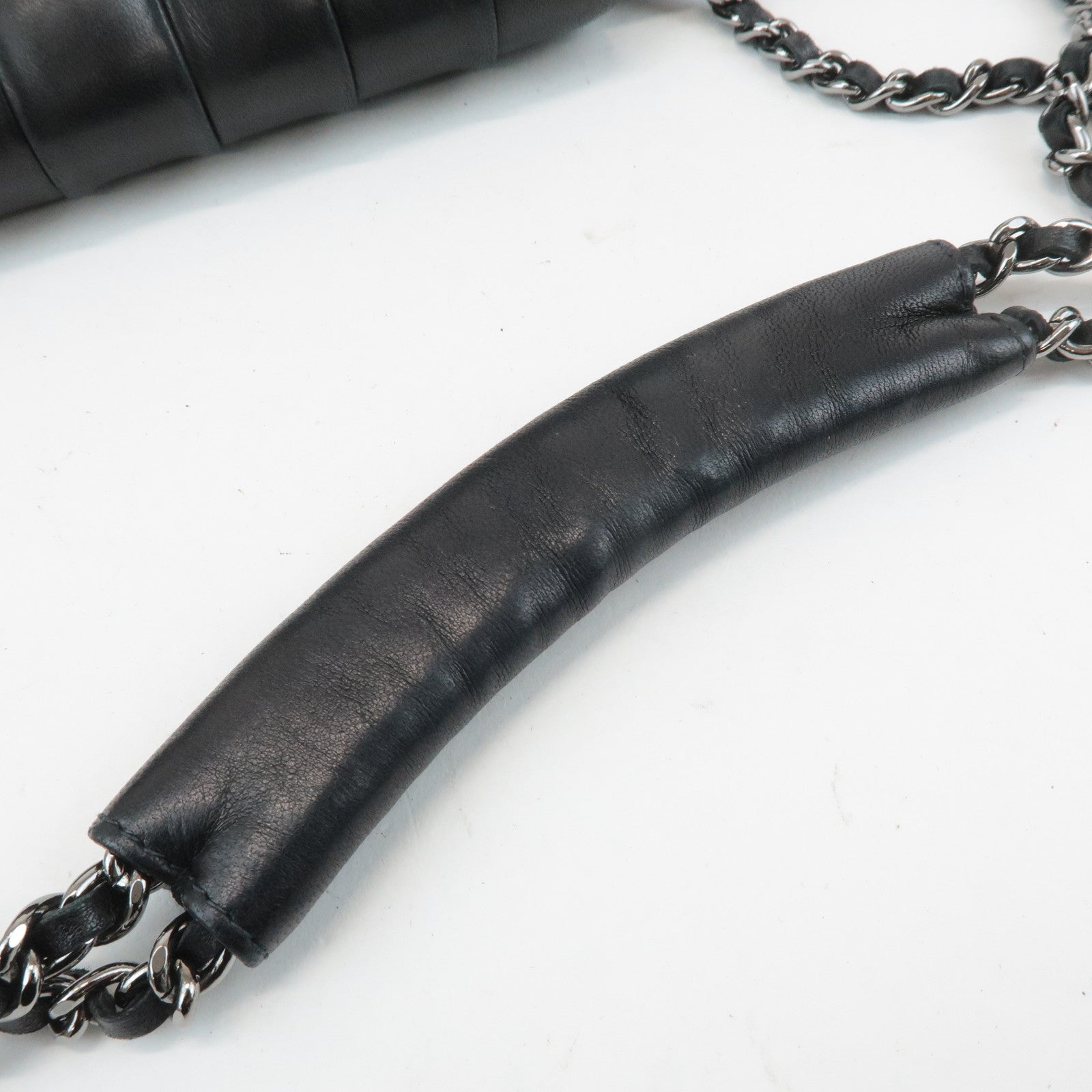 CHANEL Mademoiselle Lamb Skin Chain Shoulder Bag Hand Bag Black Used