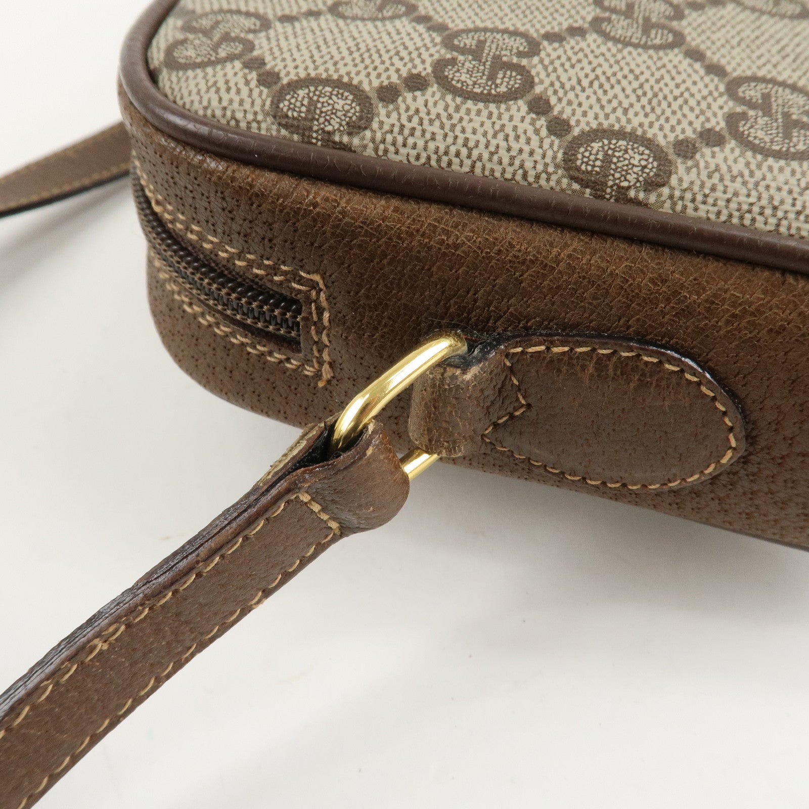 GUCCI Old GUCCI Sherry GG Plus Leather Shoulder Bag Beige Brown Used