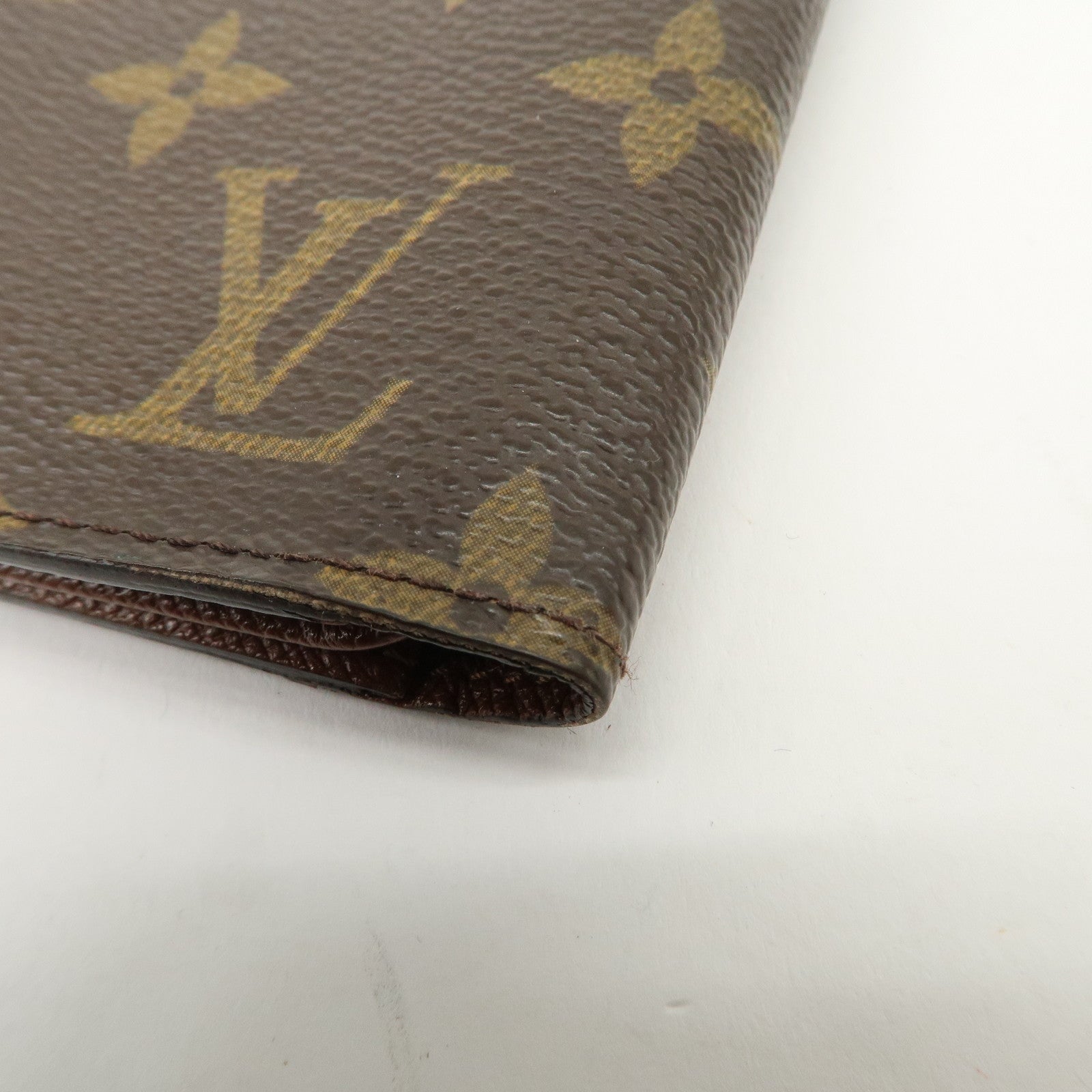 Louis Vuitton Monogram Tri- Fold Card Case Brown M61731 Used