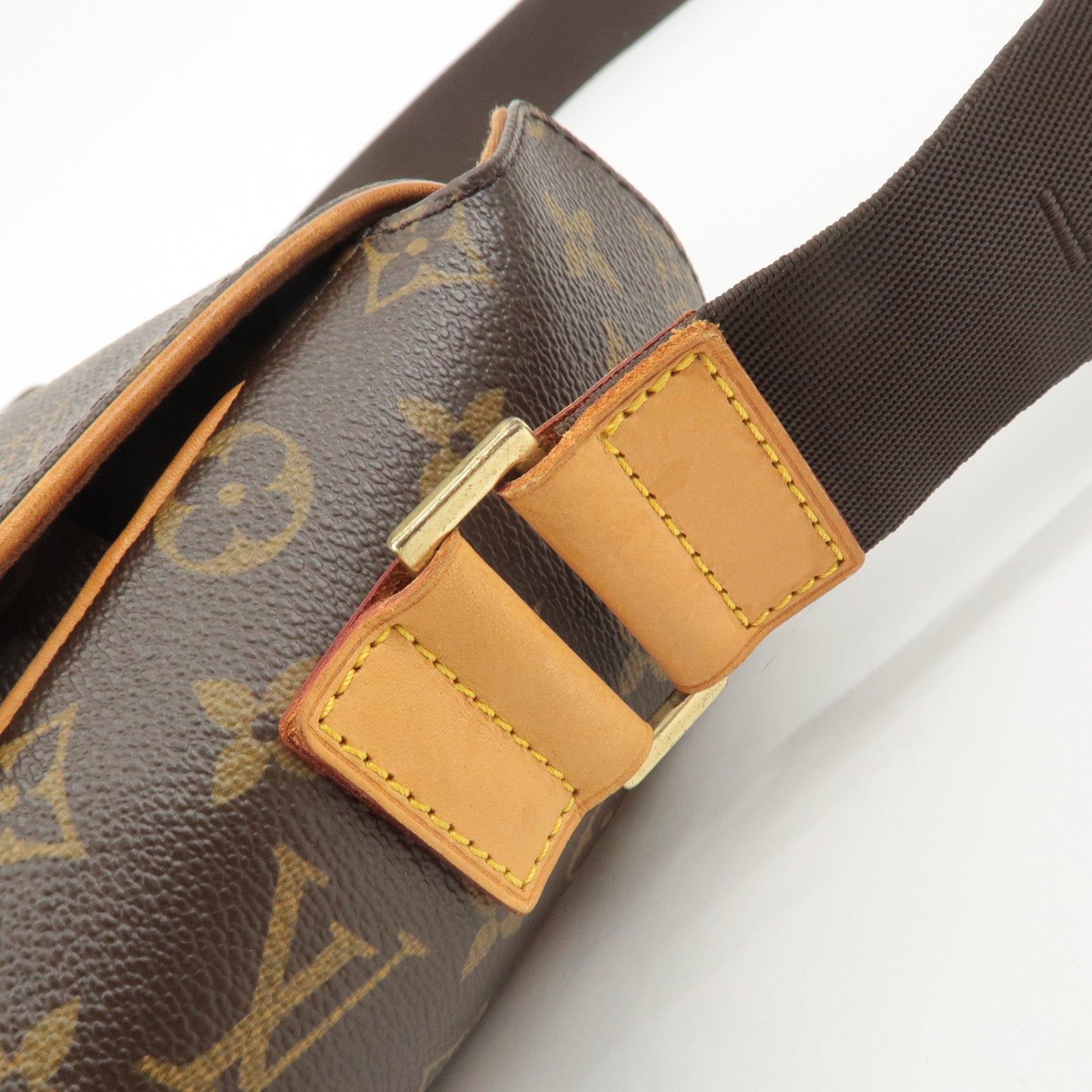 Louis Vuitton Monogram Abbesses Messenger Bag Hand Bag M45257 Used
