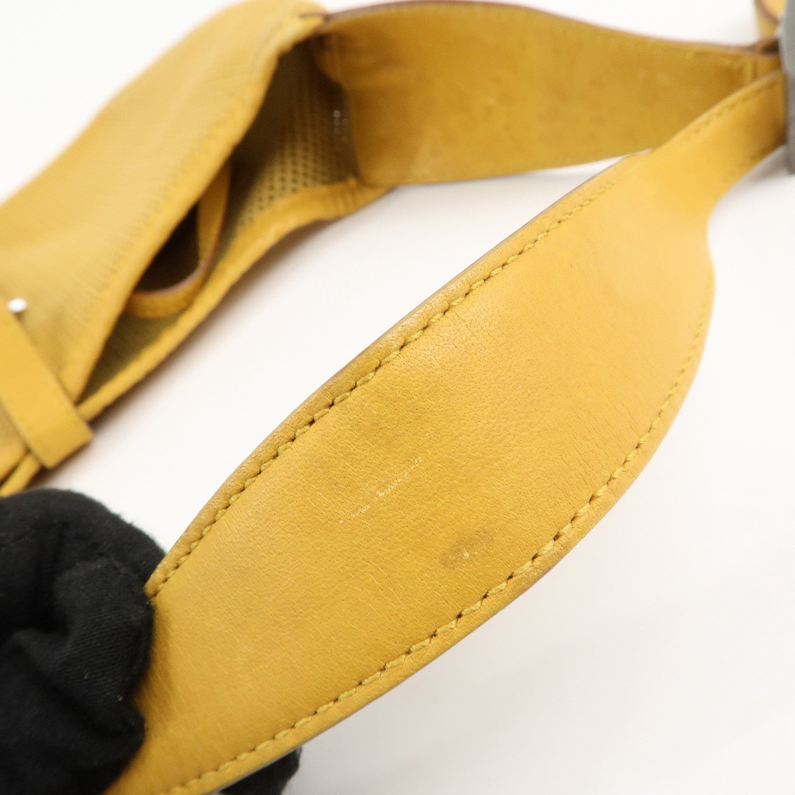 GUCCI Leather Kandensky One-Shoulder Bag Yellow 28628 Used