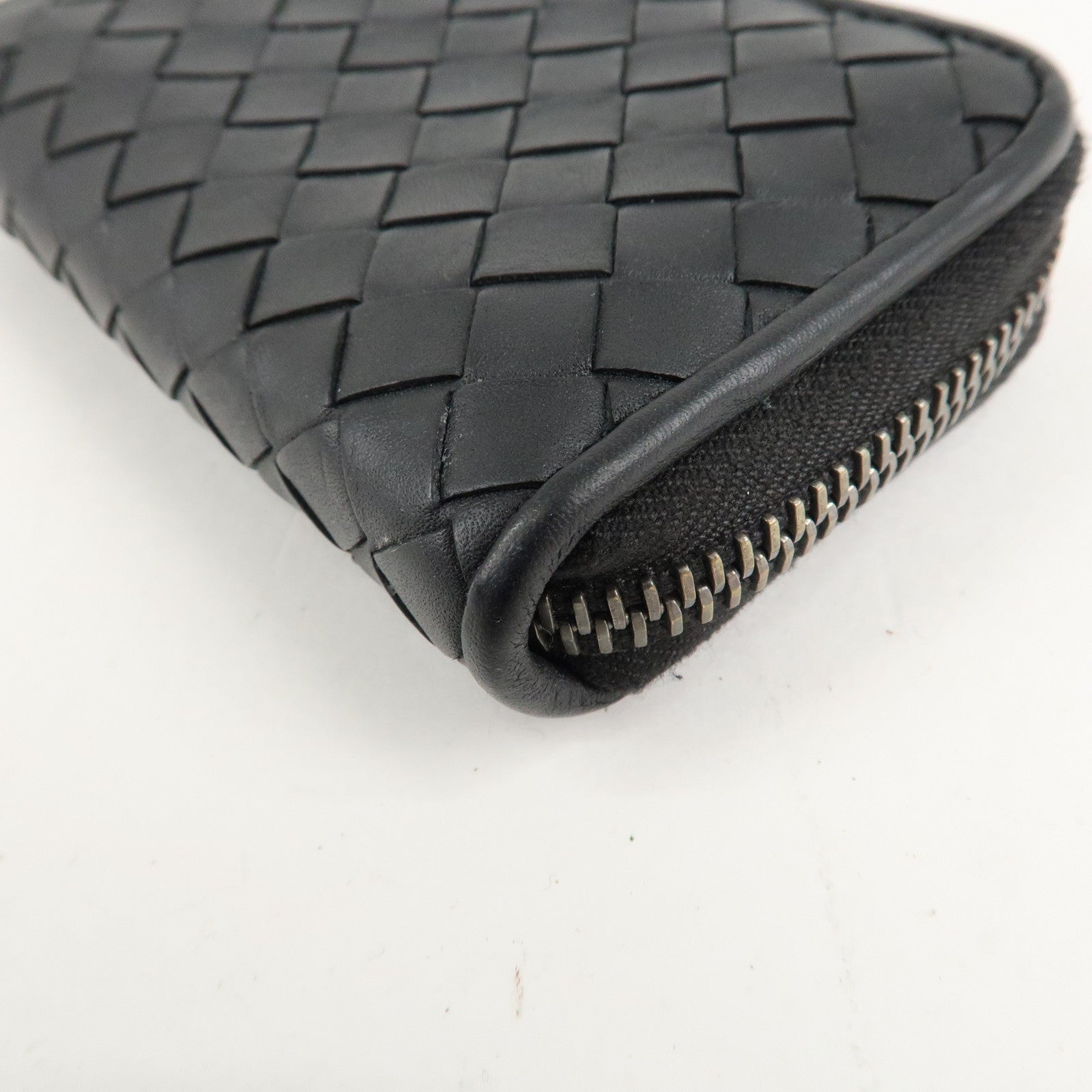 BOTTEGA VENETA Intrecciato Leather Round Zipper Coin Purse 473010 Used