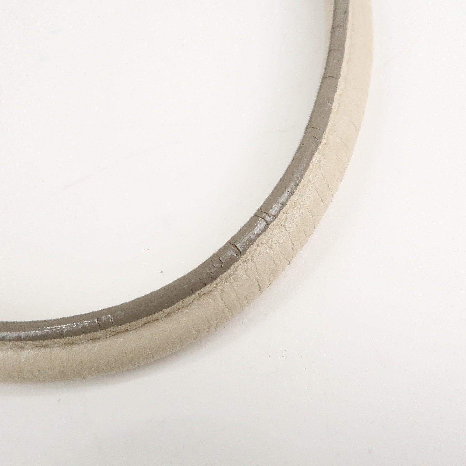 Louis Vuitton Monogram Mahina XL Shoulder Bag Blanc M93059 Used