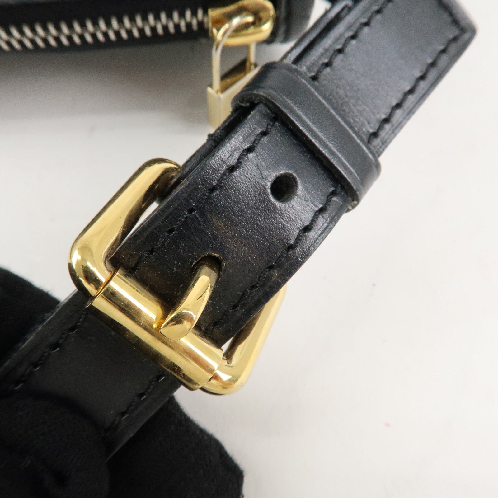 Louis Vuitton Monogram Mini Pochette Catrine Noir M92334 Used