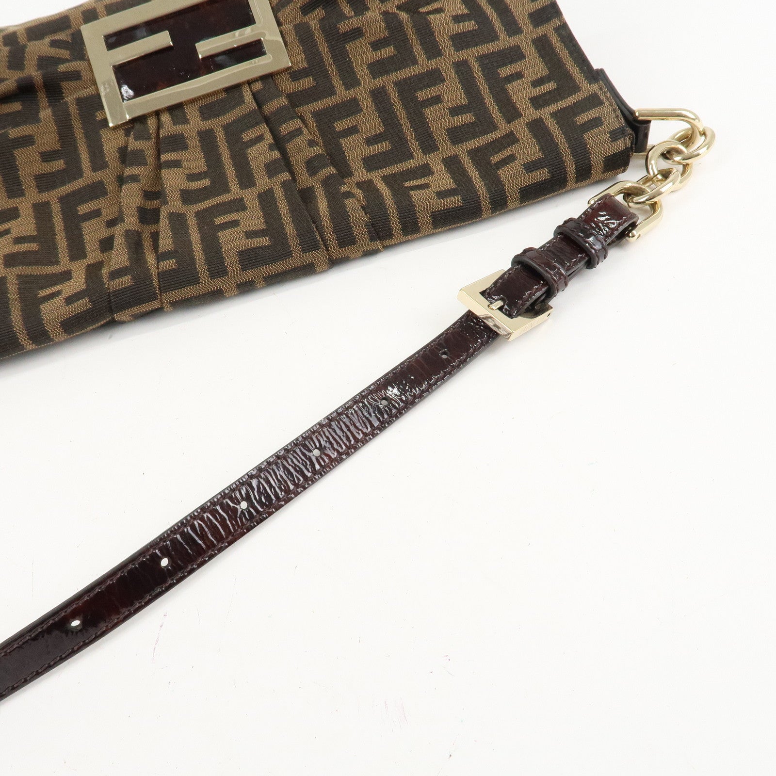 FENDI Zucca Canvas Patent Shoulder Bag Brown Black 8BT163 Used