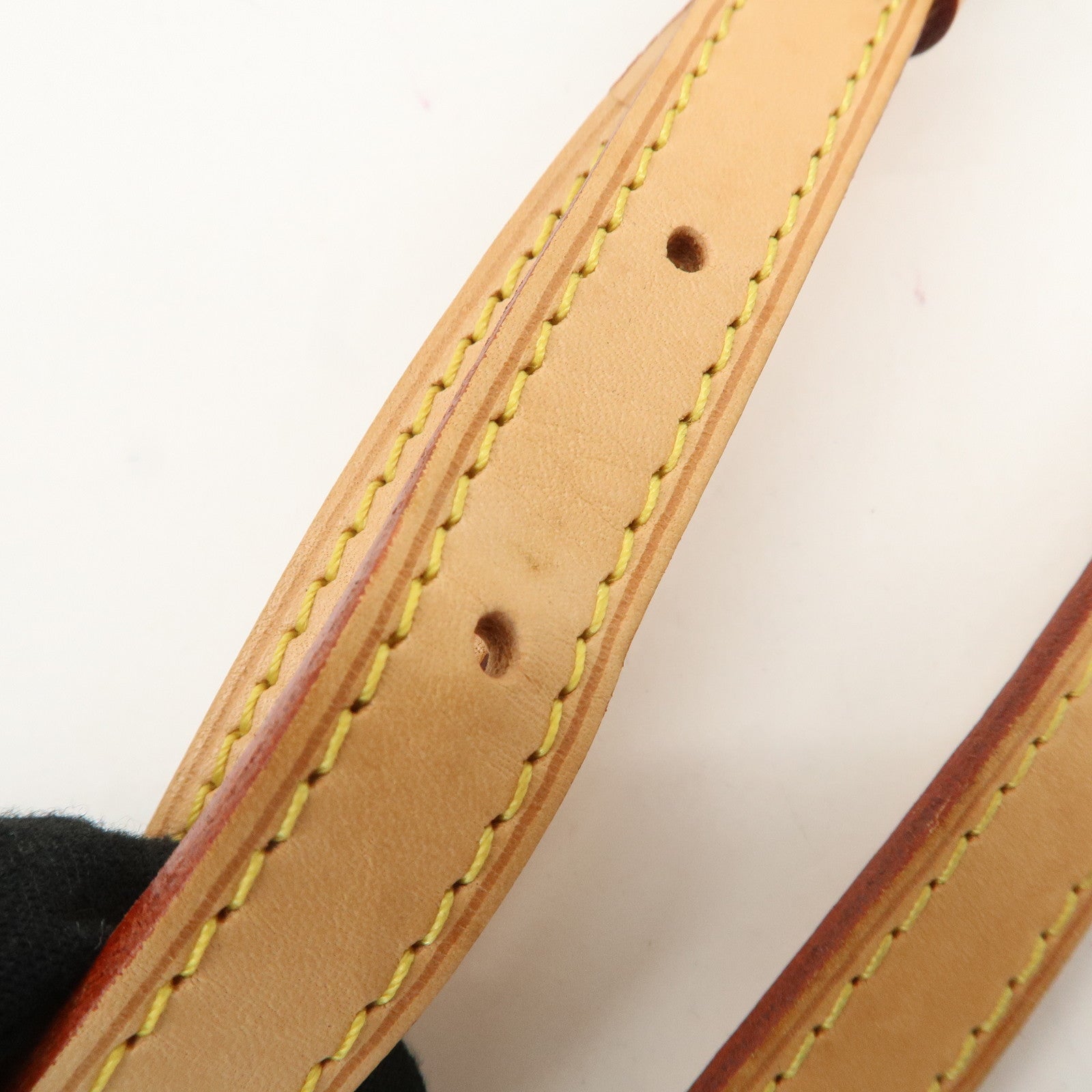 Louis Vuitton Nume Leather Adjustable Shoulder Strap 120cm J52312 Used