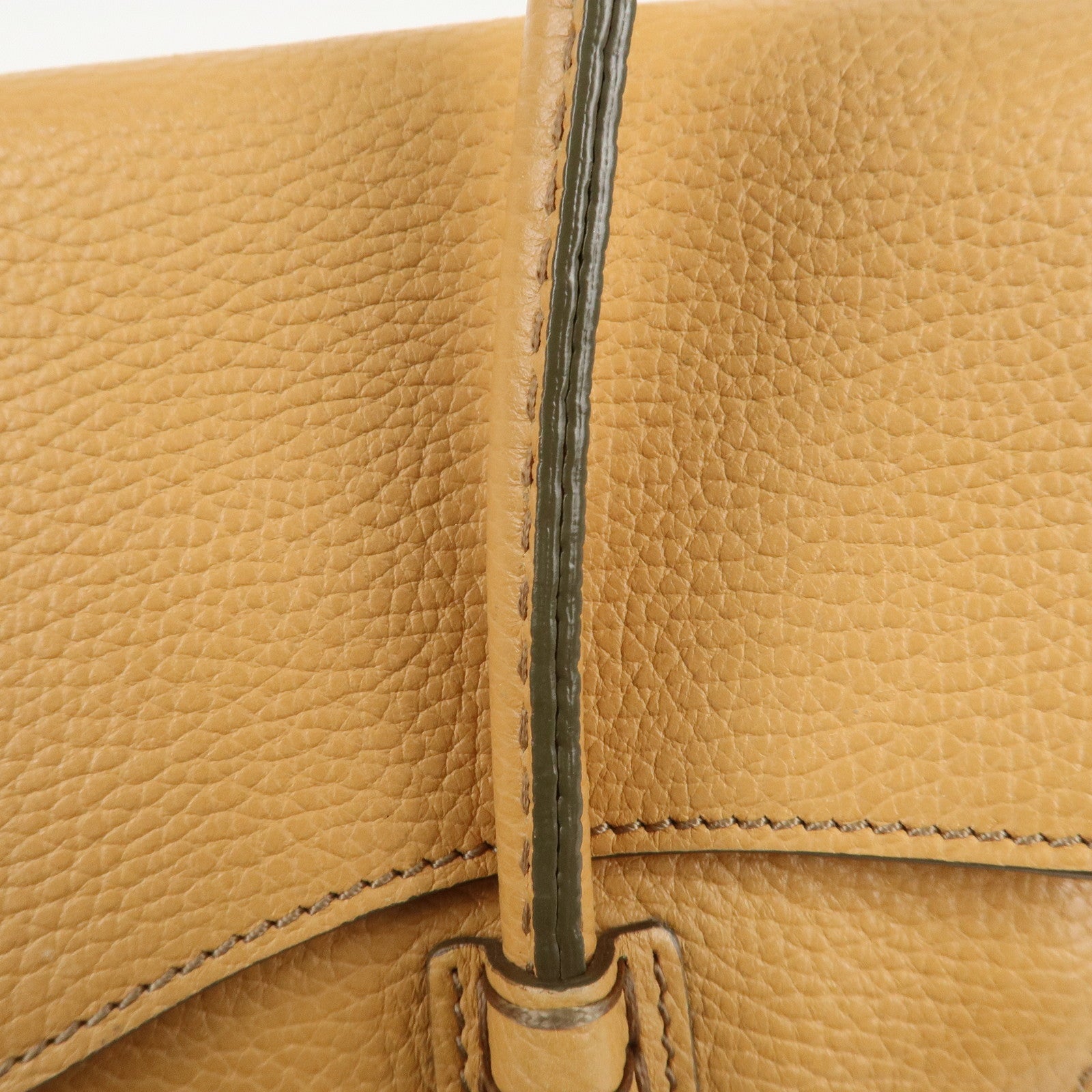 TOD’S Leather One-shoulder Bag Shoulder Bag Hand Bag Brown Used