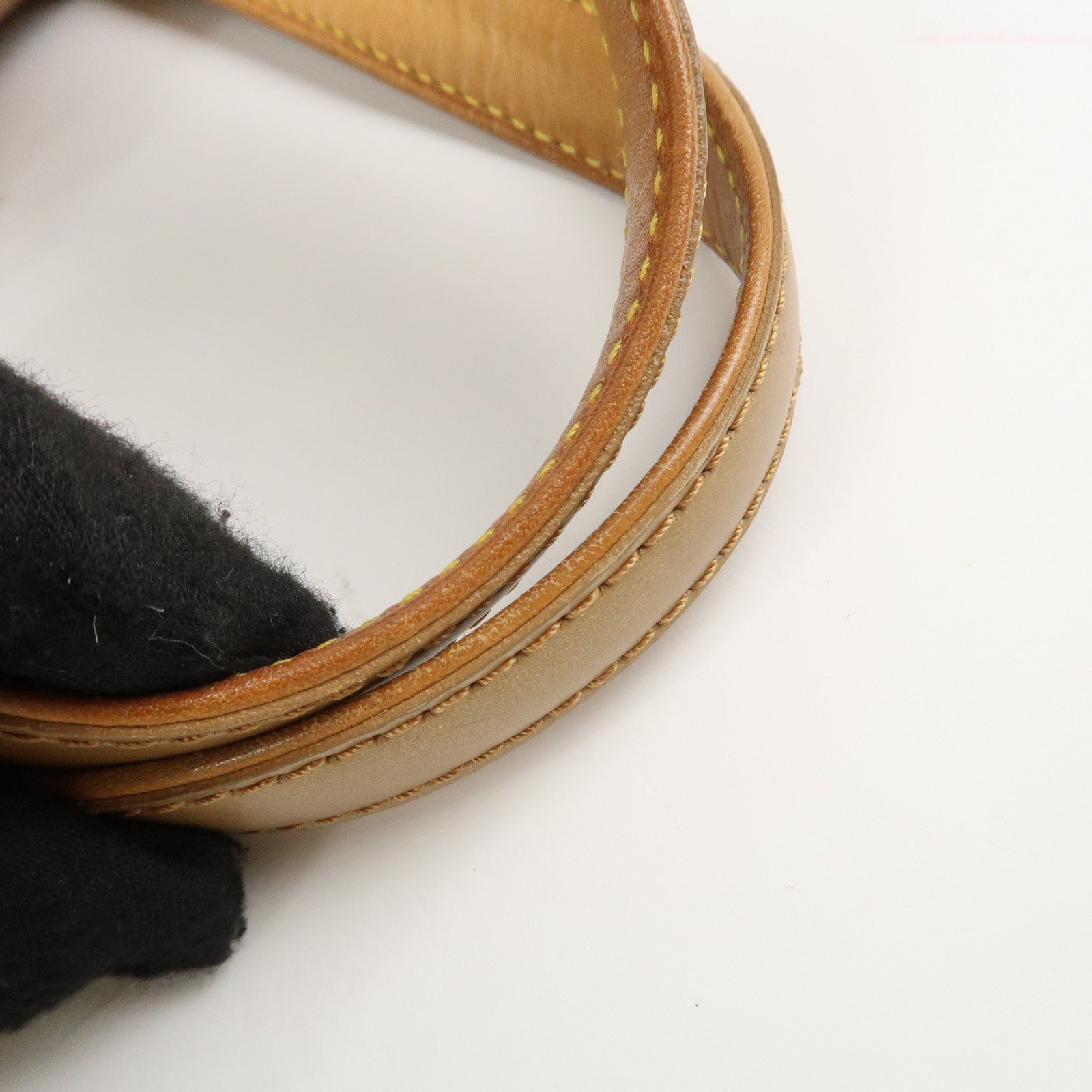 Louis Vuitton Monogram Matte Shelton Hand Bag Ambre M55177 Used