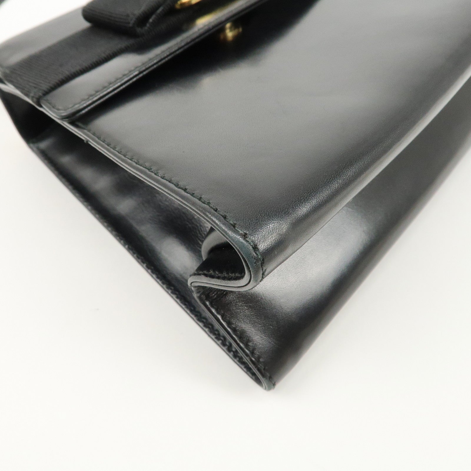 Ferragamo Vara Ribbon Leather Small Hand Bag Black Used