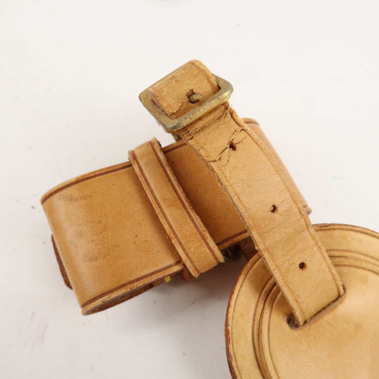 Louis Vuitton Set of 10 Leather Name Tag & Poignet Natural Used