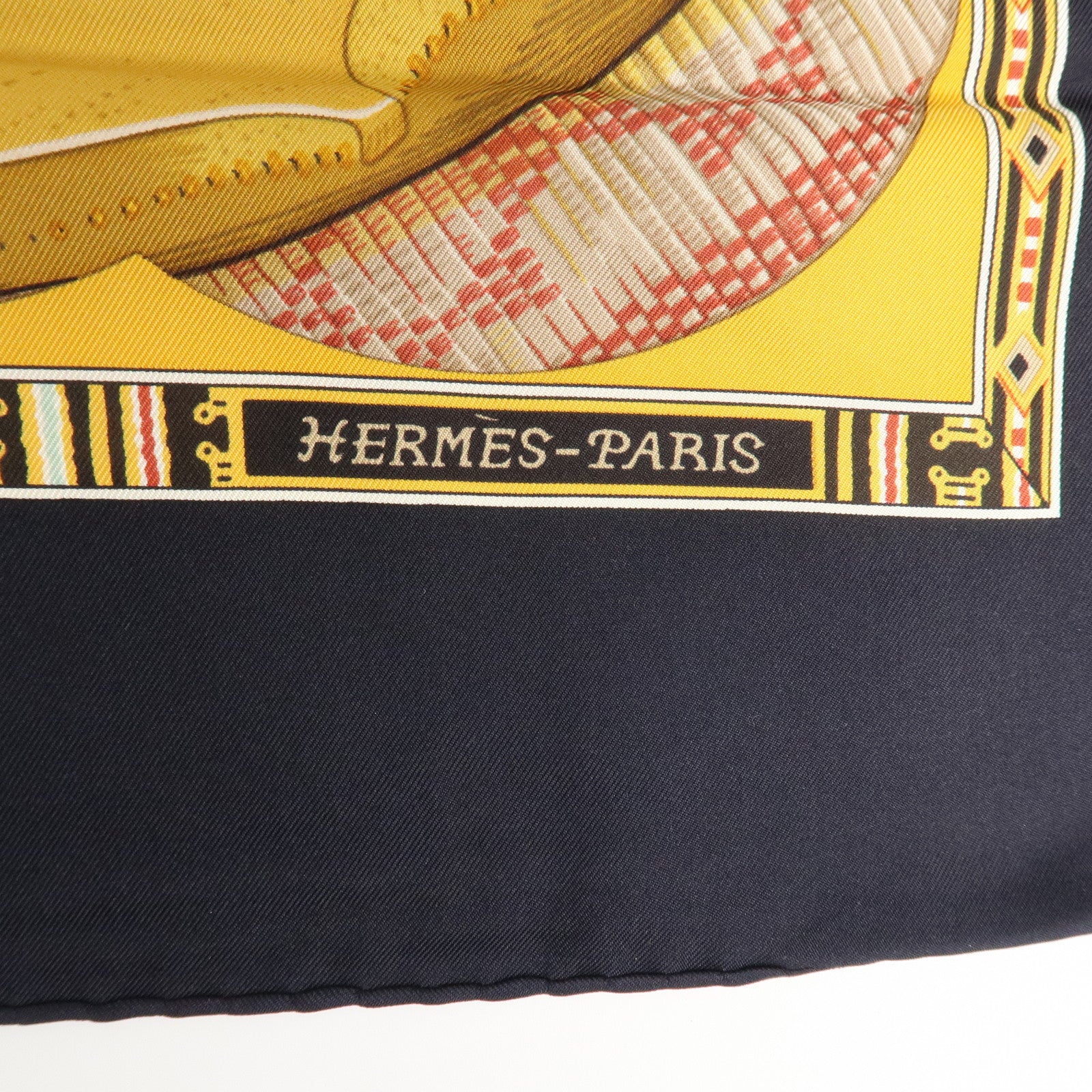 HERMES Silk 100% Carre 90 Scarf Au Son du Tam Tam Black Beige Used
