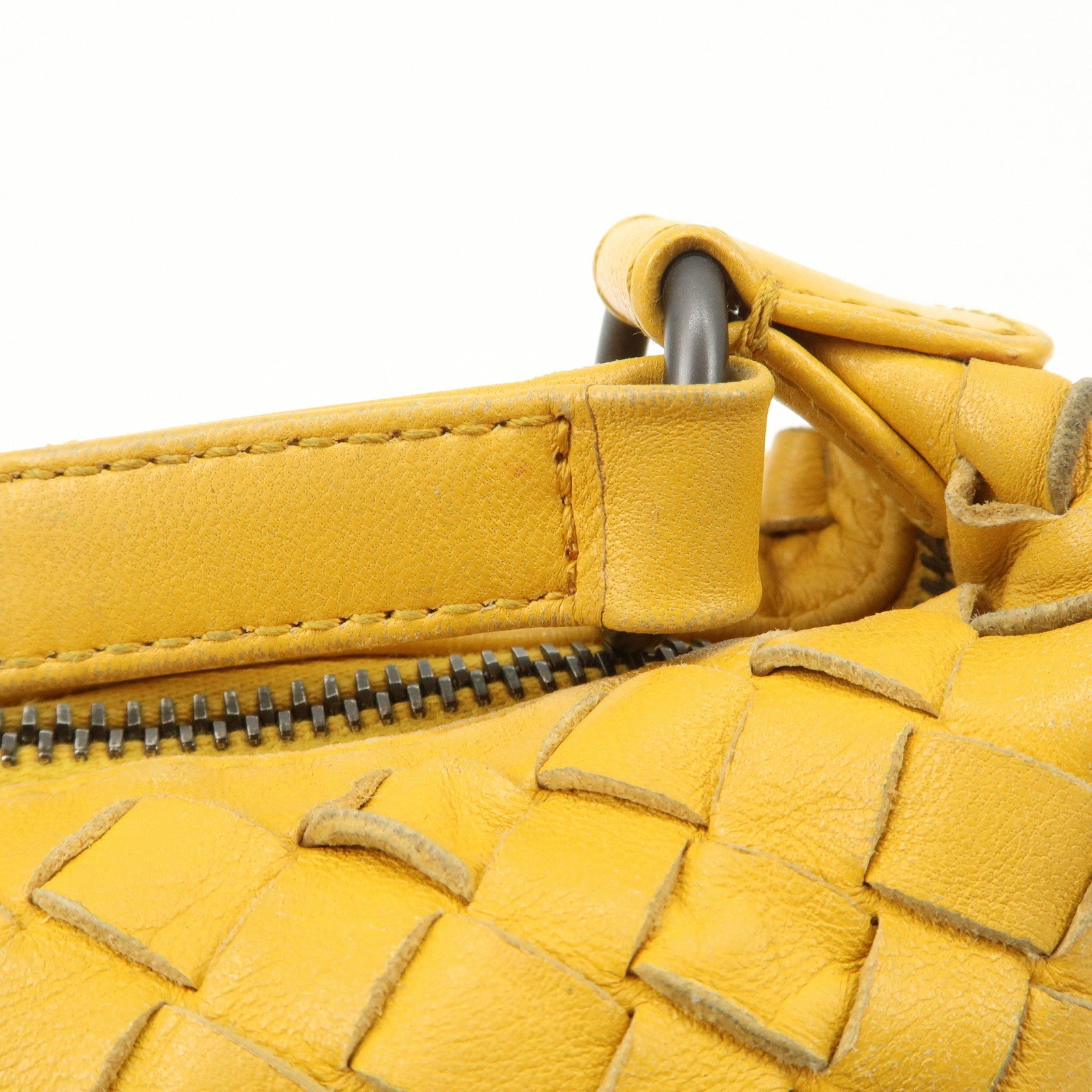 BOTTEGA VENETA Intrecciato Leather One-Shoulder Bag 239988 Used