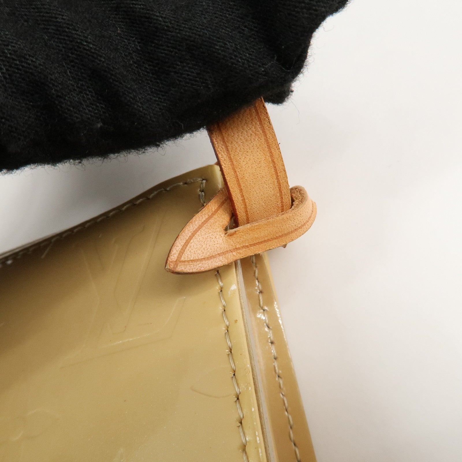 Louis Vuitton Monogram Vernis Lexington Accessoires Pouch M91010 Used