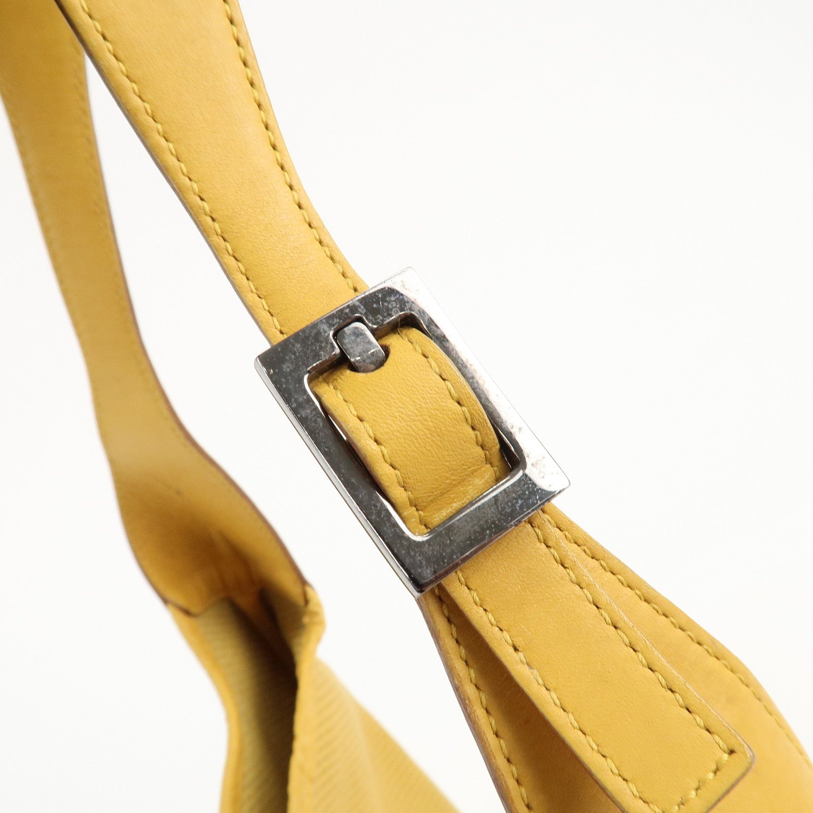 GUCCI Leather Kandensky One-Shoulder Bag Yellow 28628 Used