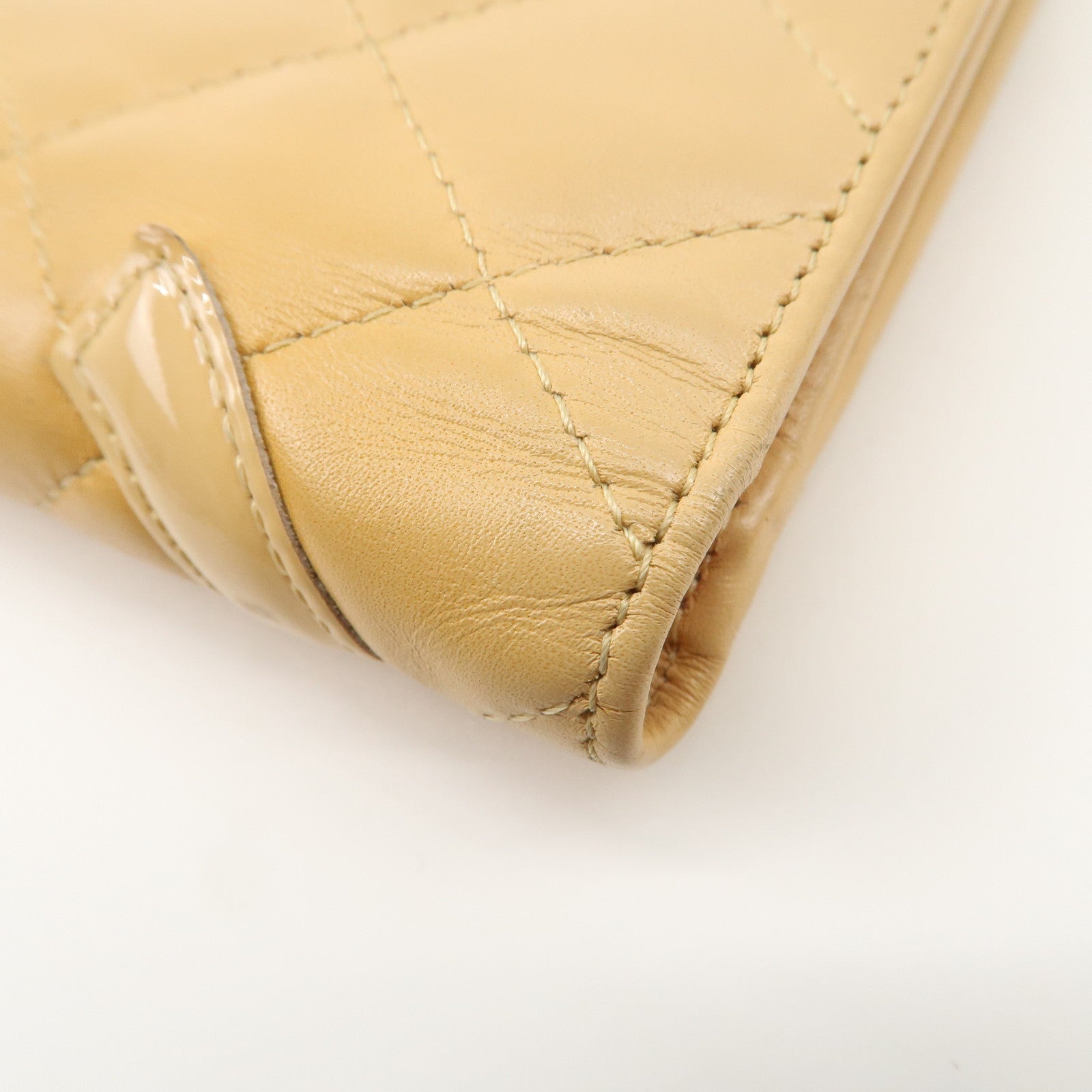 CHANEL Cambon Line Patent Leather Bi-fold Wallet Beige A26720 Used