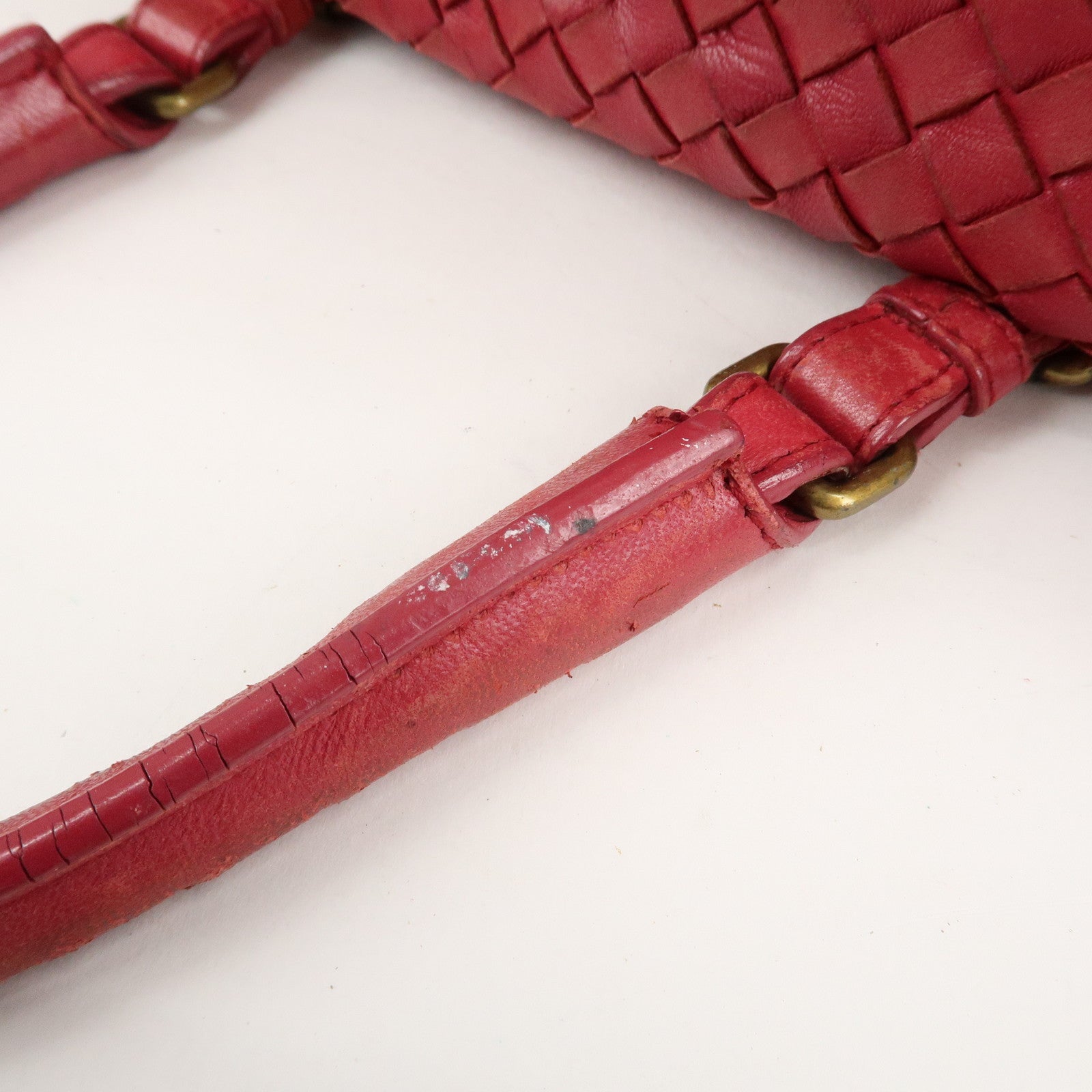 BOTTEGA VENETA Intrecciato Leather Montaigne Boston Bag Red Used