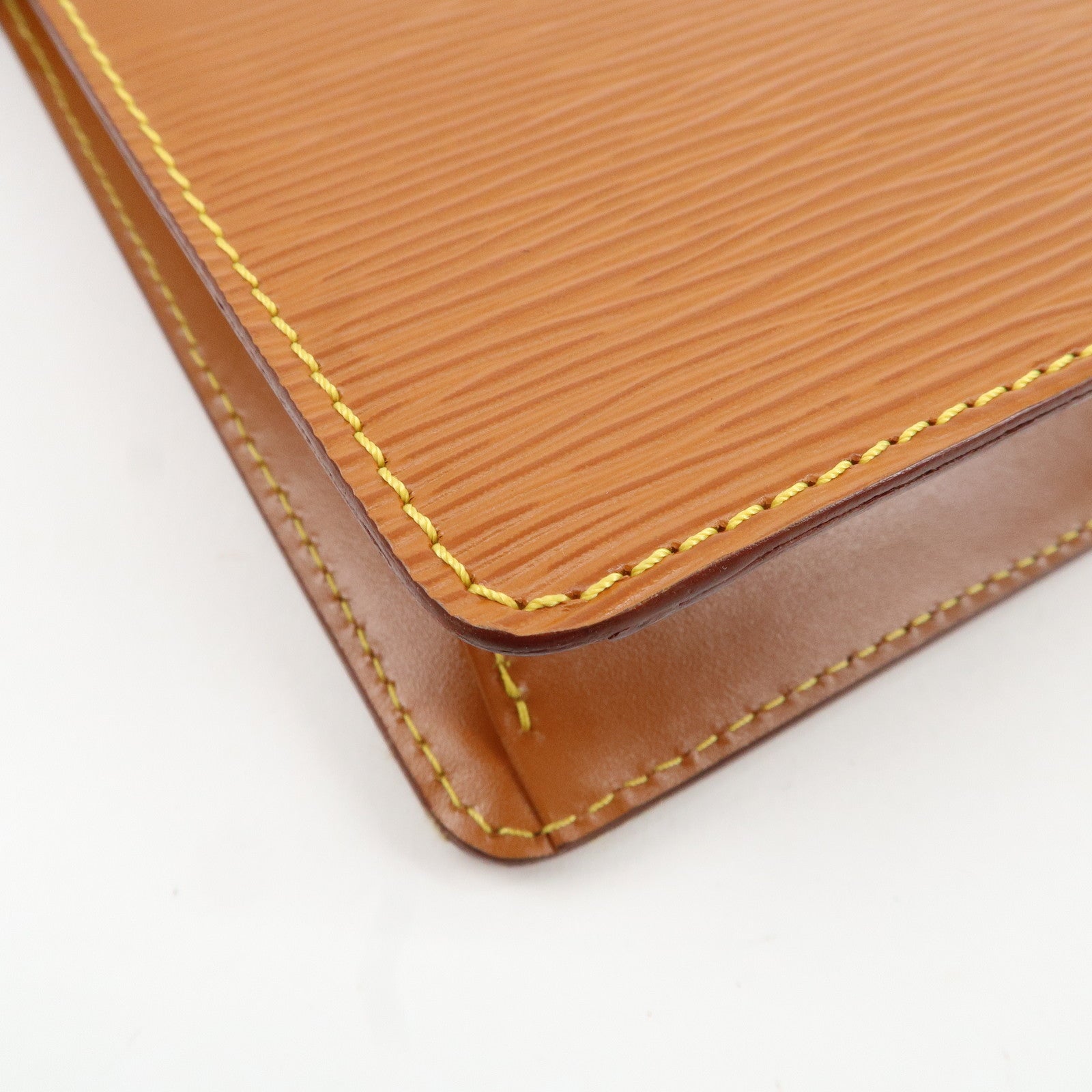 Louis Vuitton Epi Pochette Homme Clutch Bag Zipang Gold M52528 Used