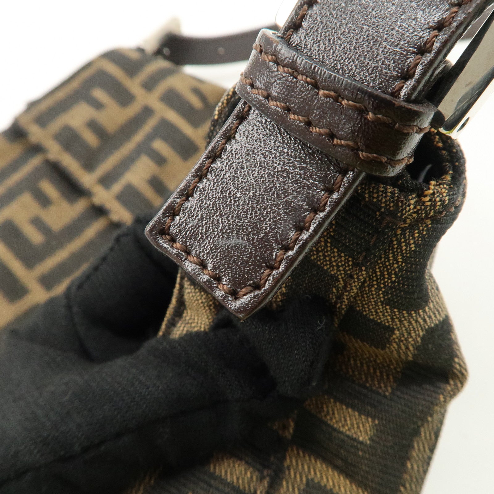 FENDI Mamma Bagguette Zucca Canvas Leather Shoulder Bag 26424 Used