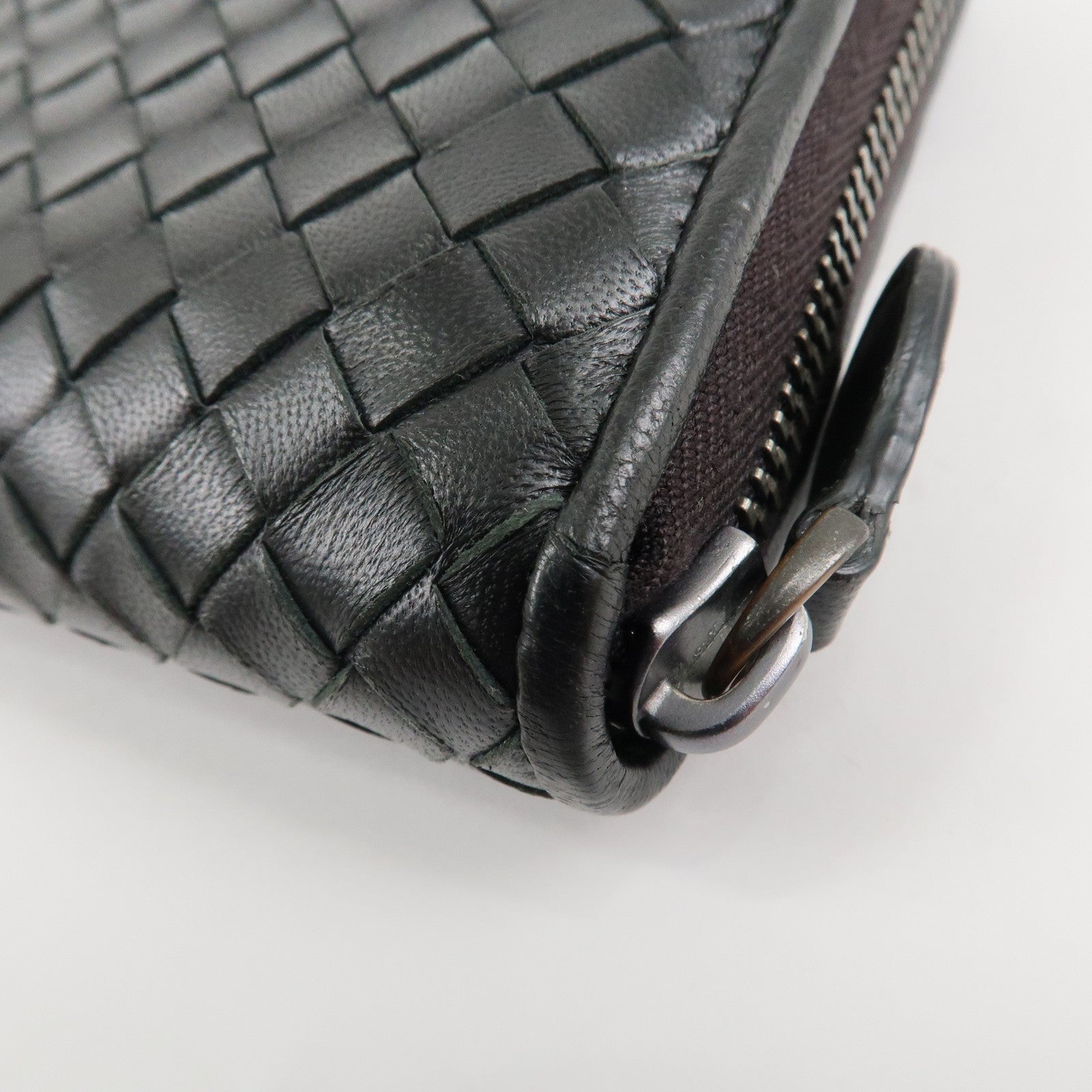 BOTTEGA VENETA Intrecciato Leather Round Fauna Long Wallet Used