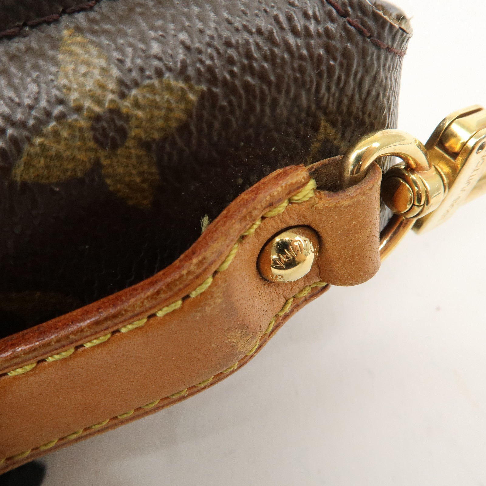 Louis Vuitton Monogram Etuit Telephone Cell Phone Case M63050 Used