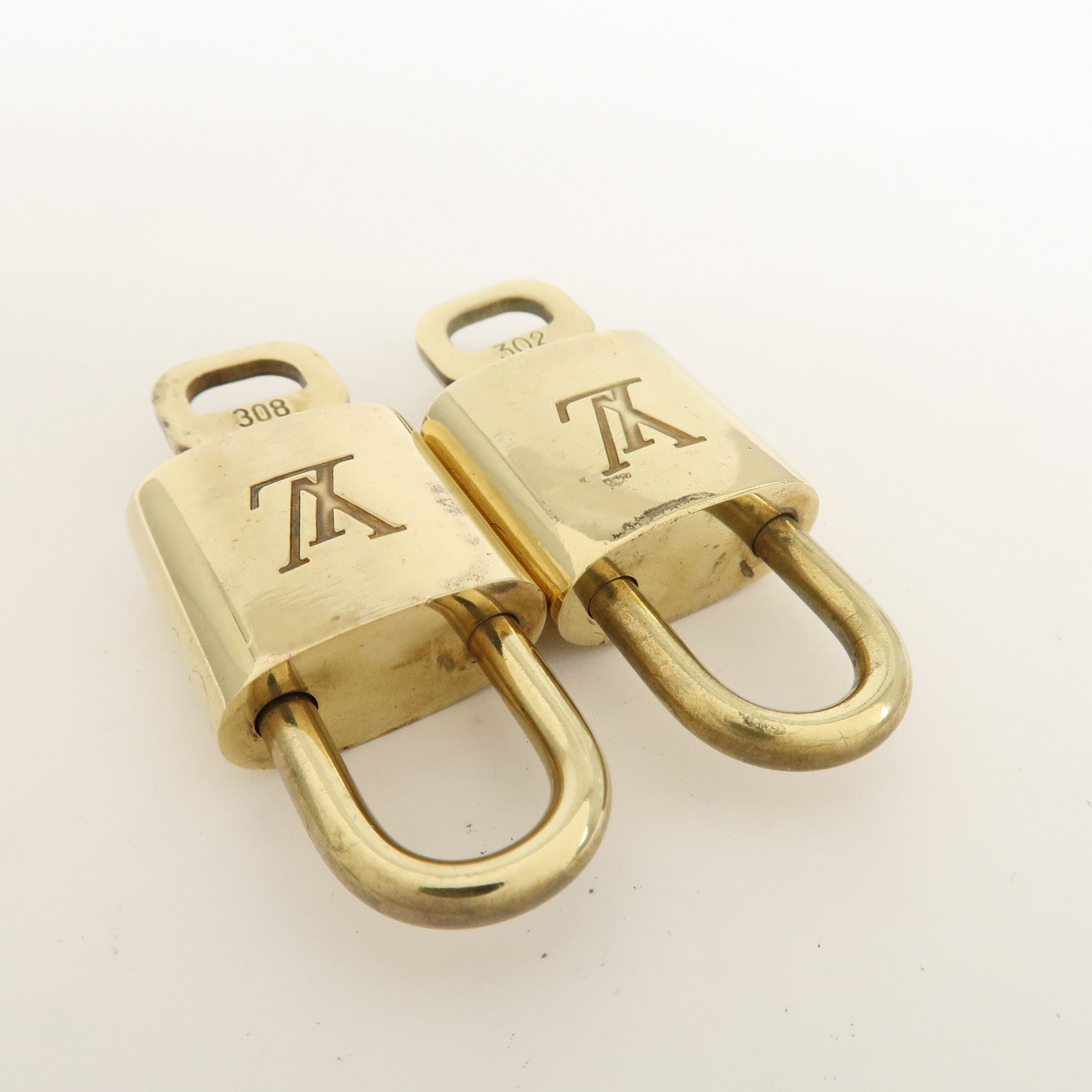Louis Vuitton Set of 10 Lock & Key Cadena Key Lock Metal Gold Used