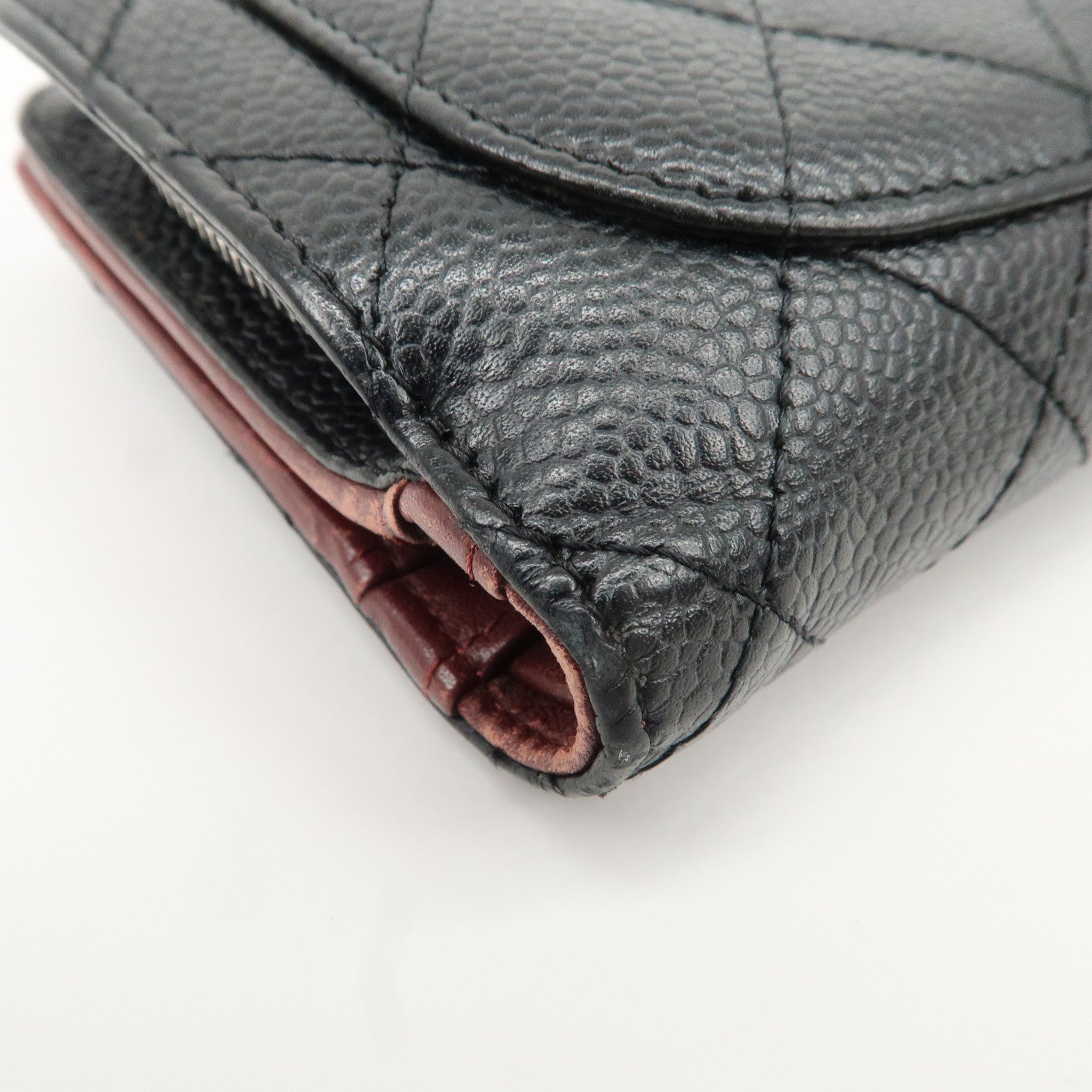 CHANEL COCO Mark Matelasse Caviar Skin Bi-fold Wallet A48667 Used